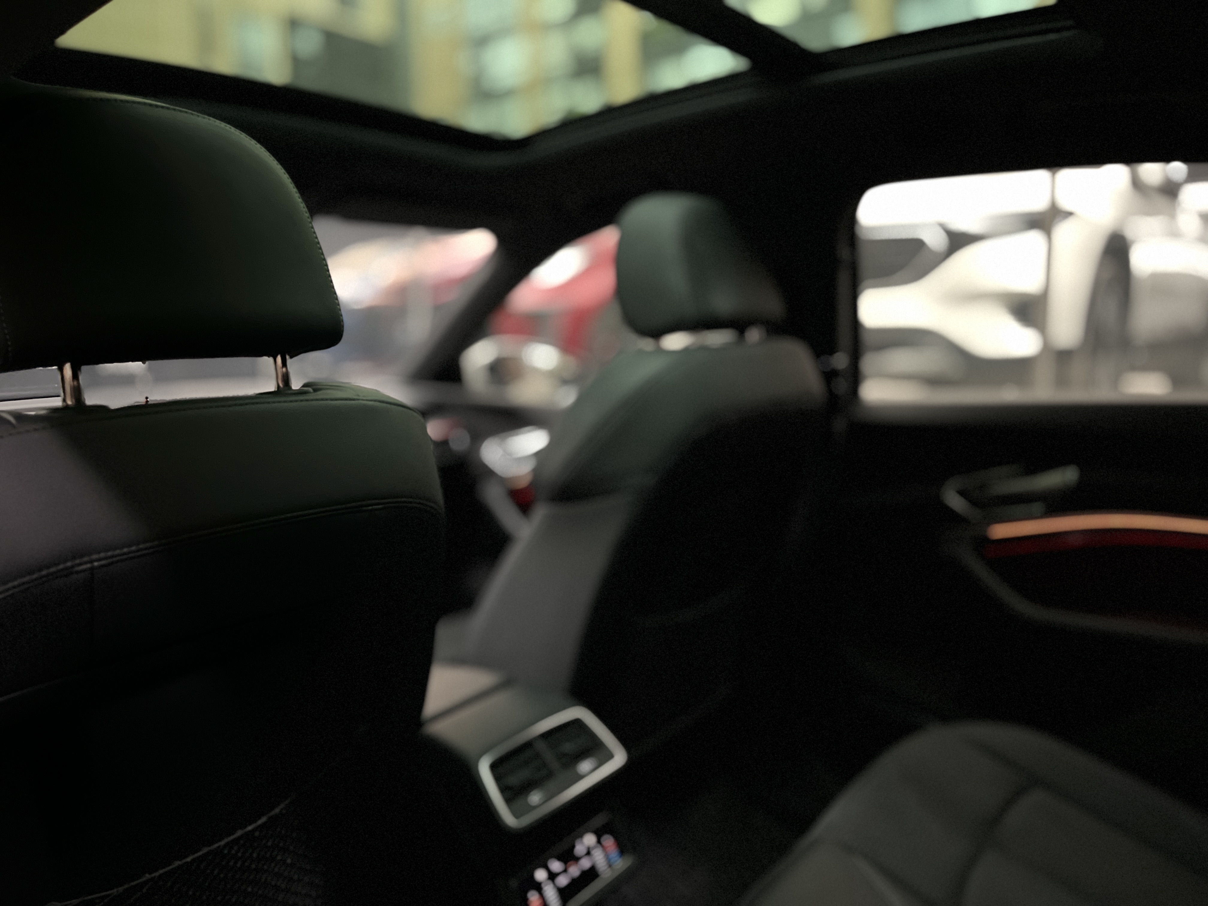 AUDI Q8 ETRON 2024