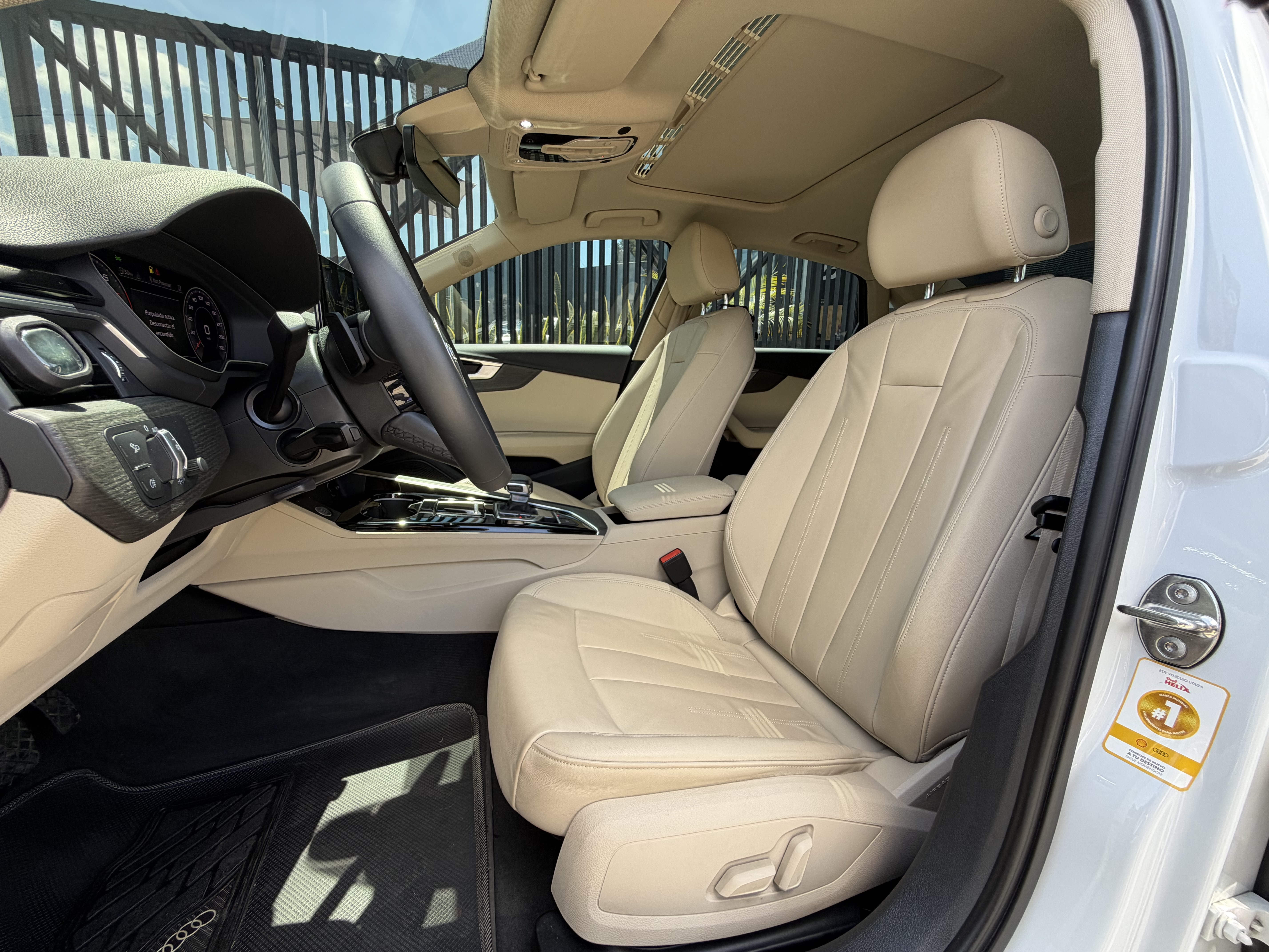 AUDI A4 UNIQUE EDITION 2023