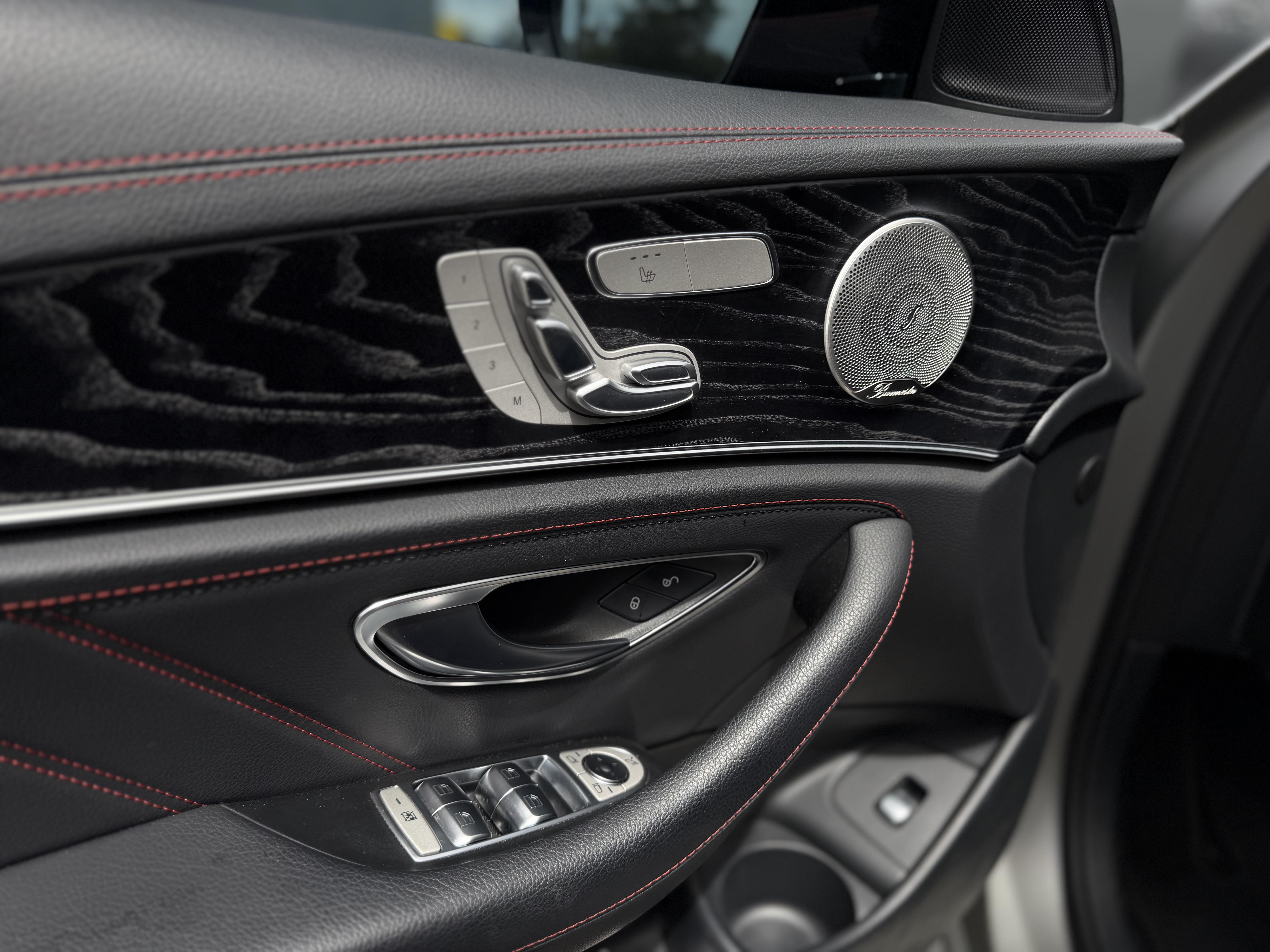 MERCEDES-BENZ E53 AMG 2022