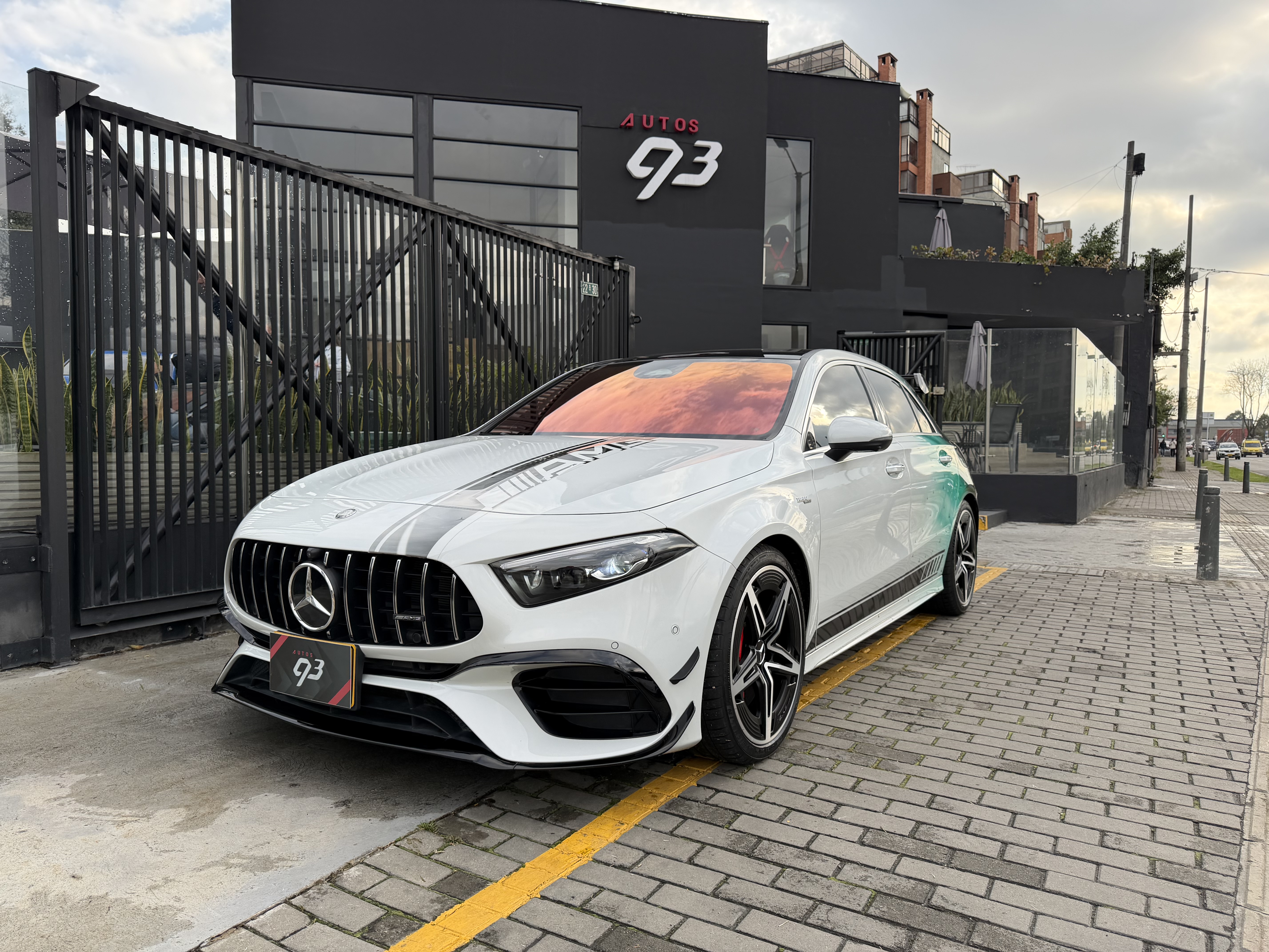 MERCEDES-BENZ A45 AMG A45S 2023