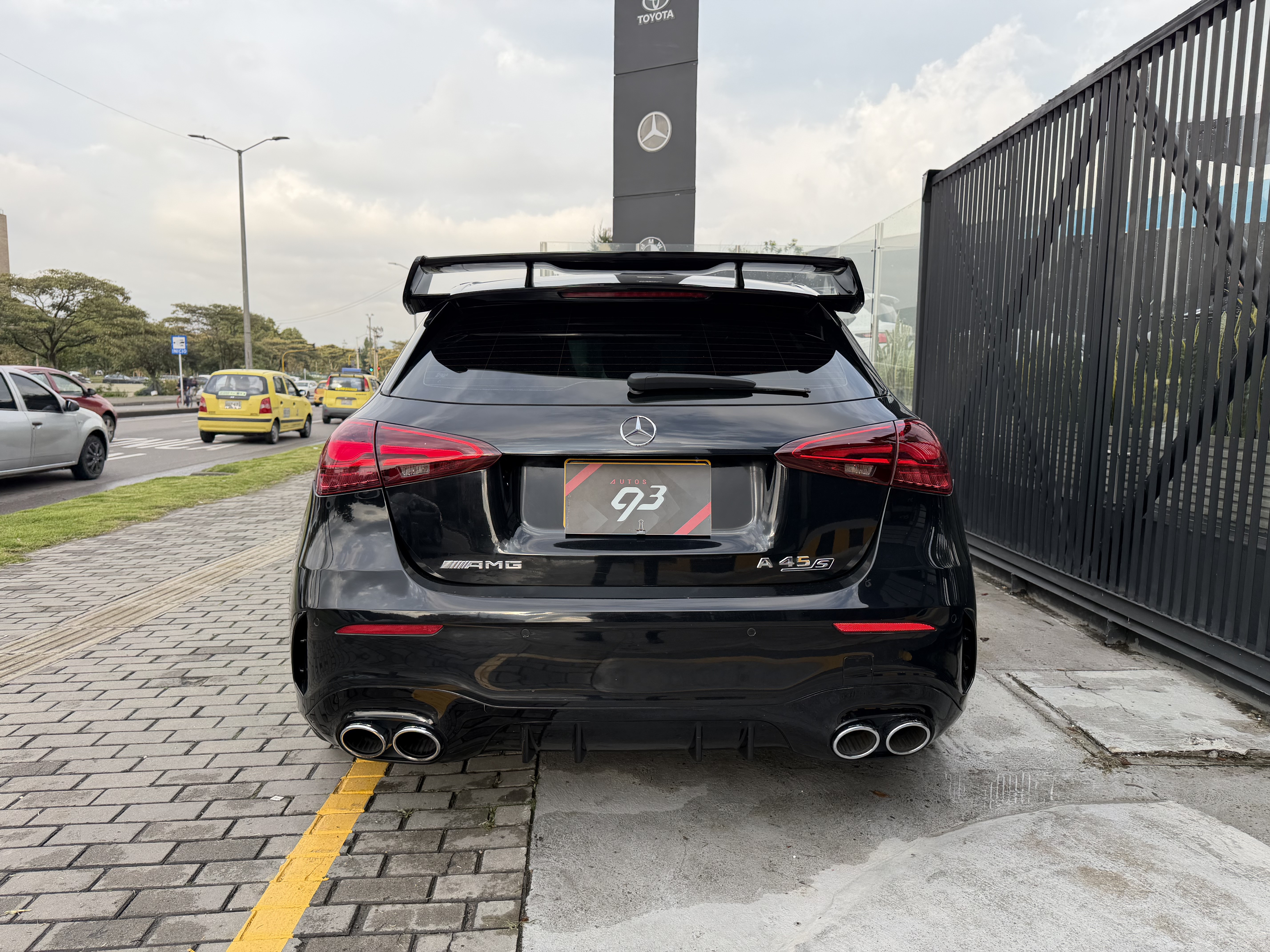 MERCEDES-BENZ A45 AMG A45S 2023