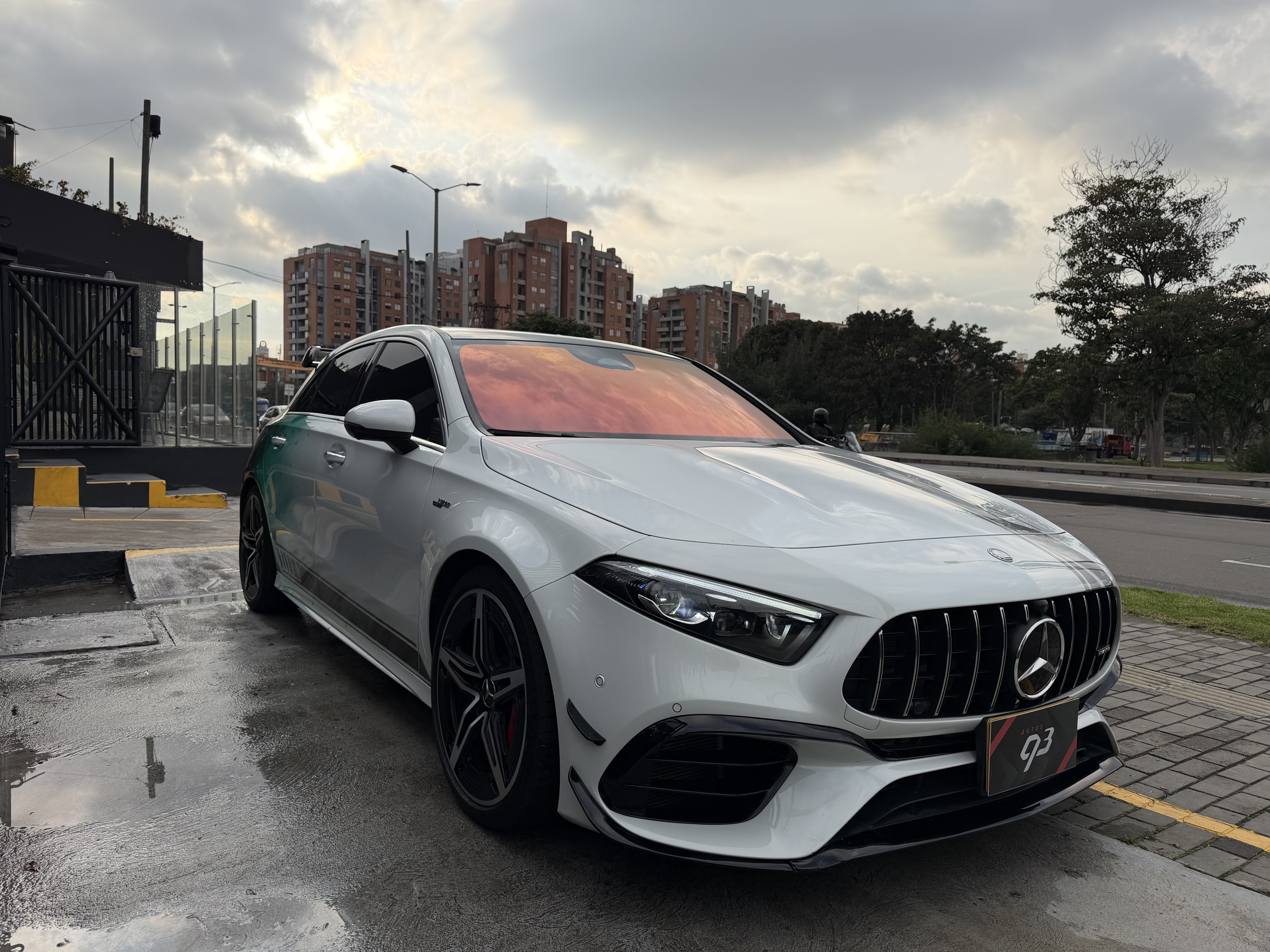 MERCEDES-BENZ A45 AMG A45S 2023