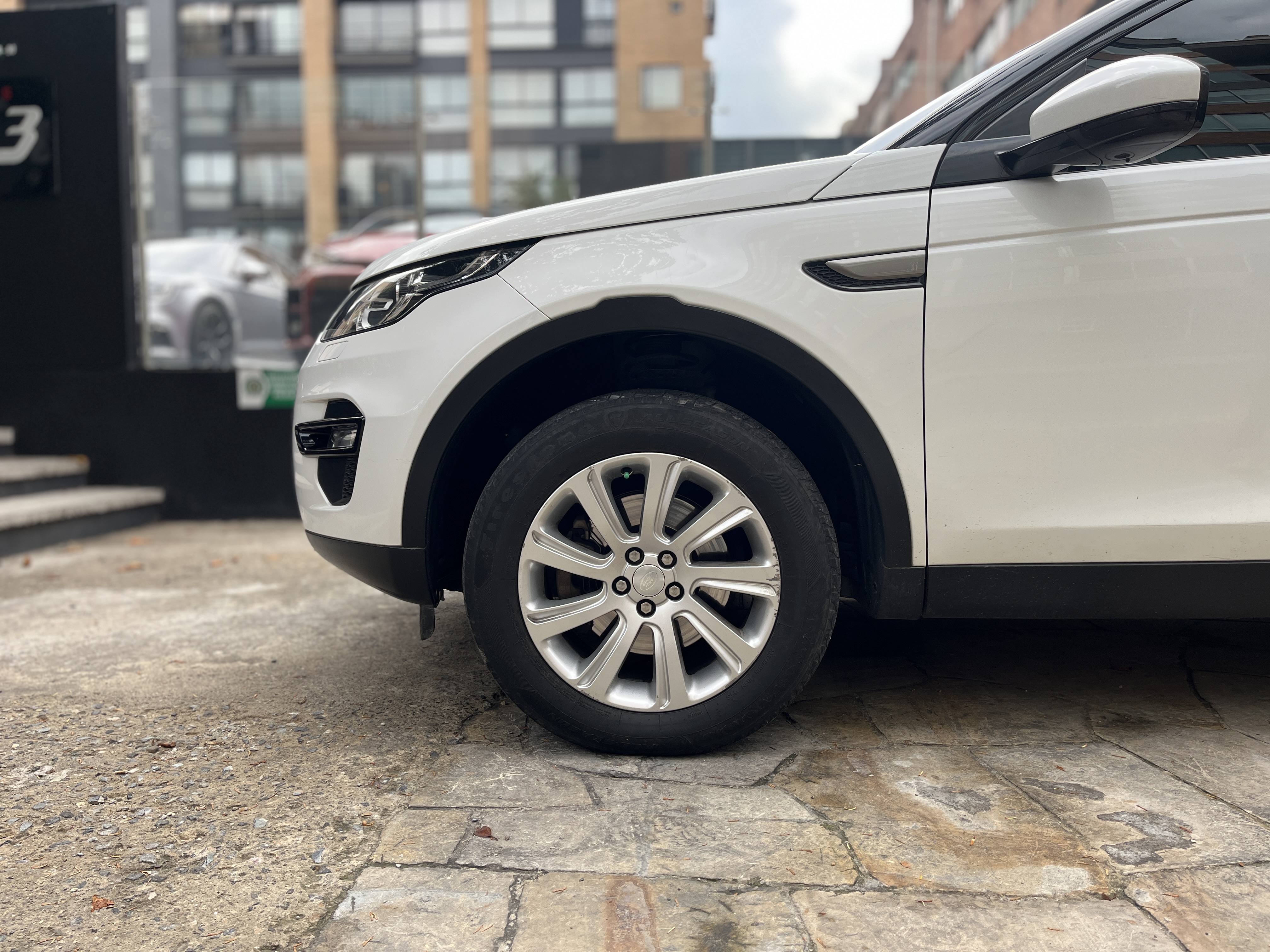 LAND ROVER DISCOVERY SE 2019