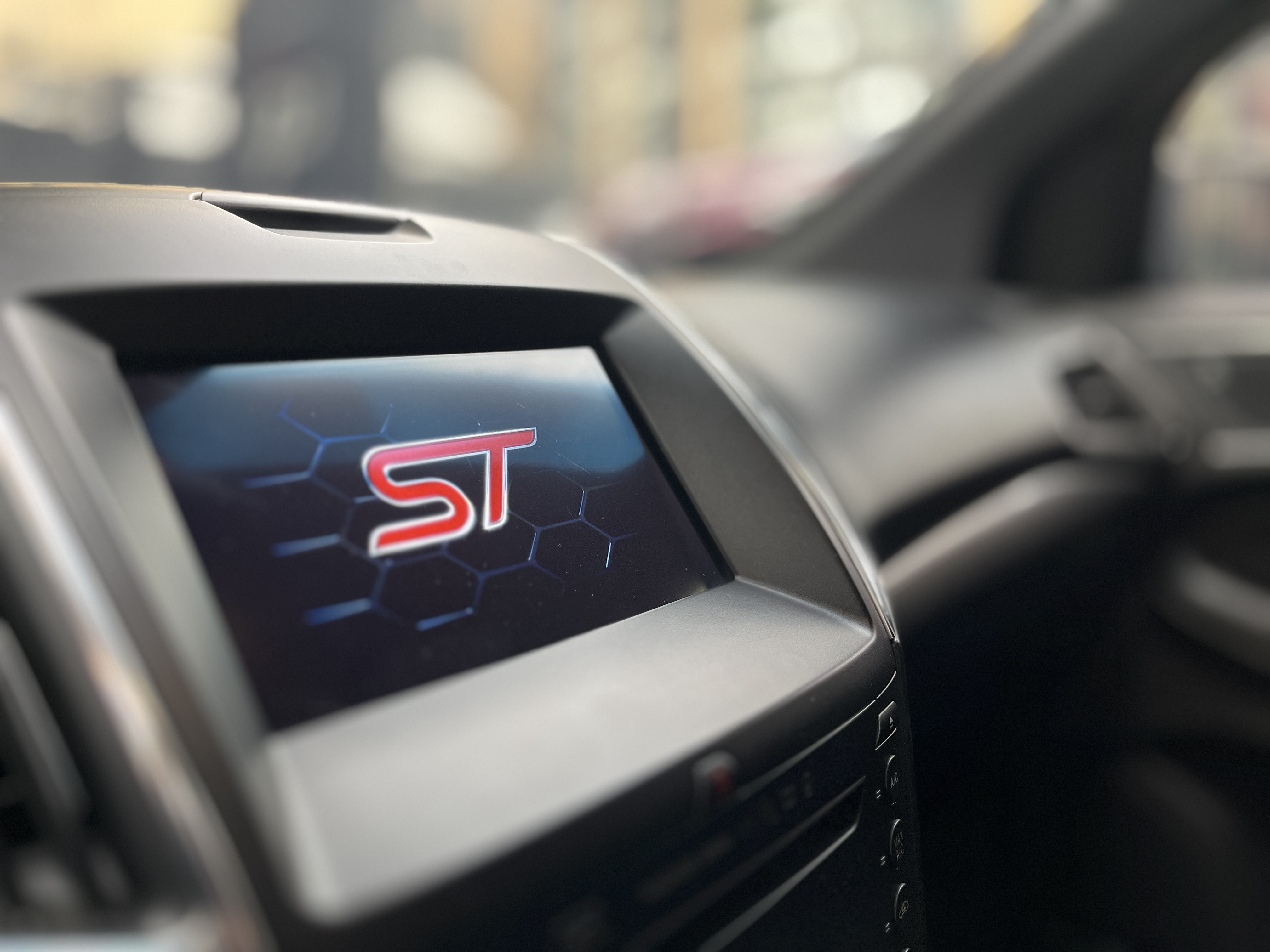 FORD EDGE ST 2019