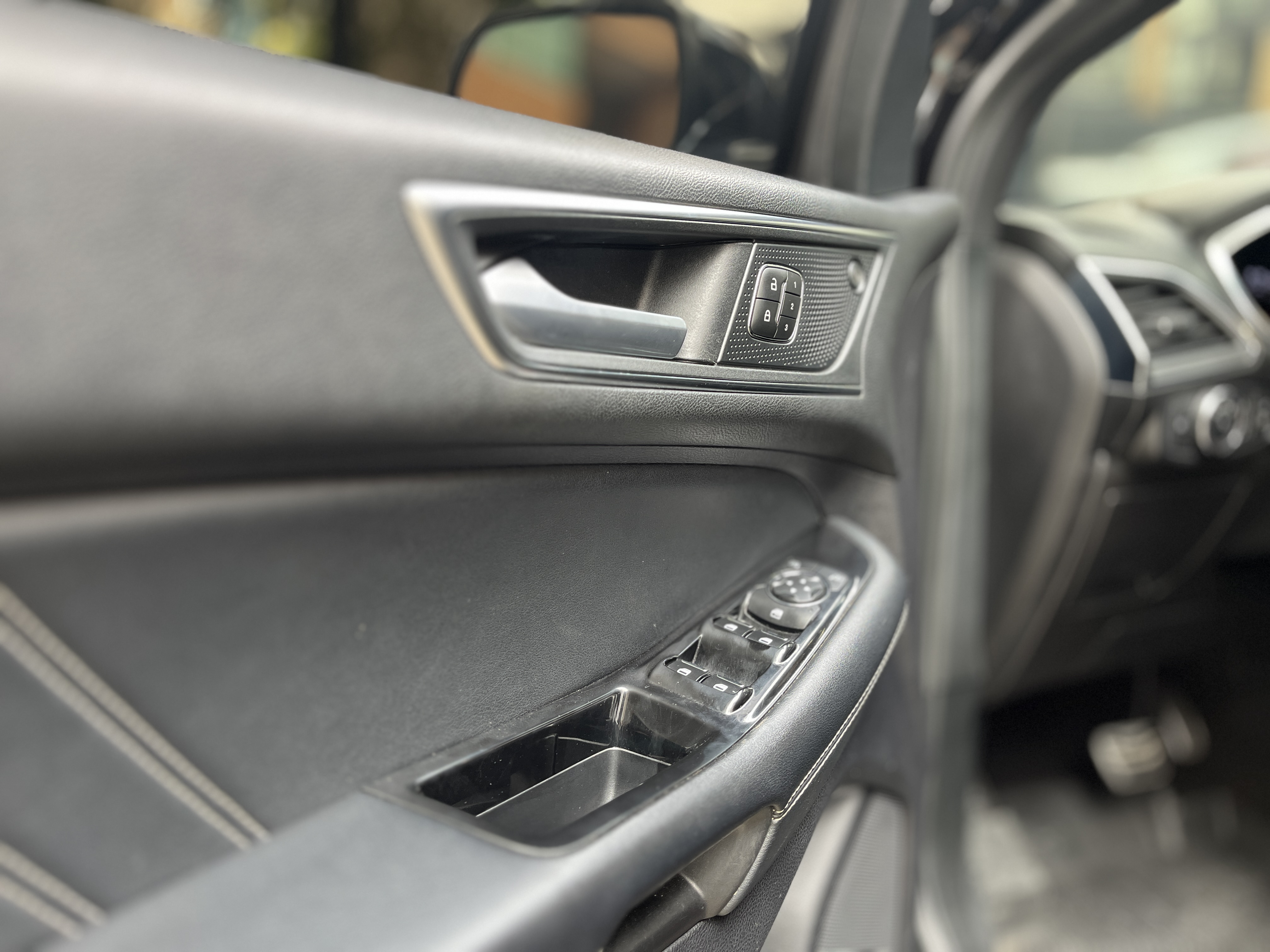 FORD EDGE ST 2019