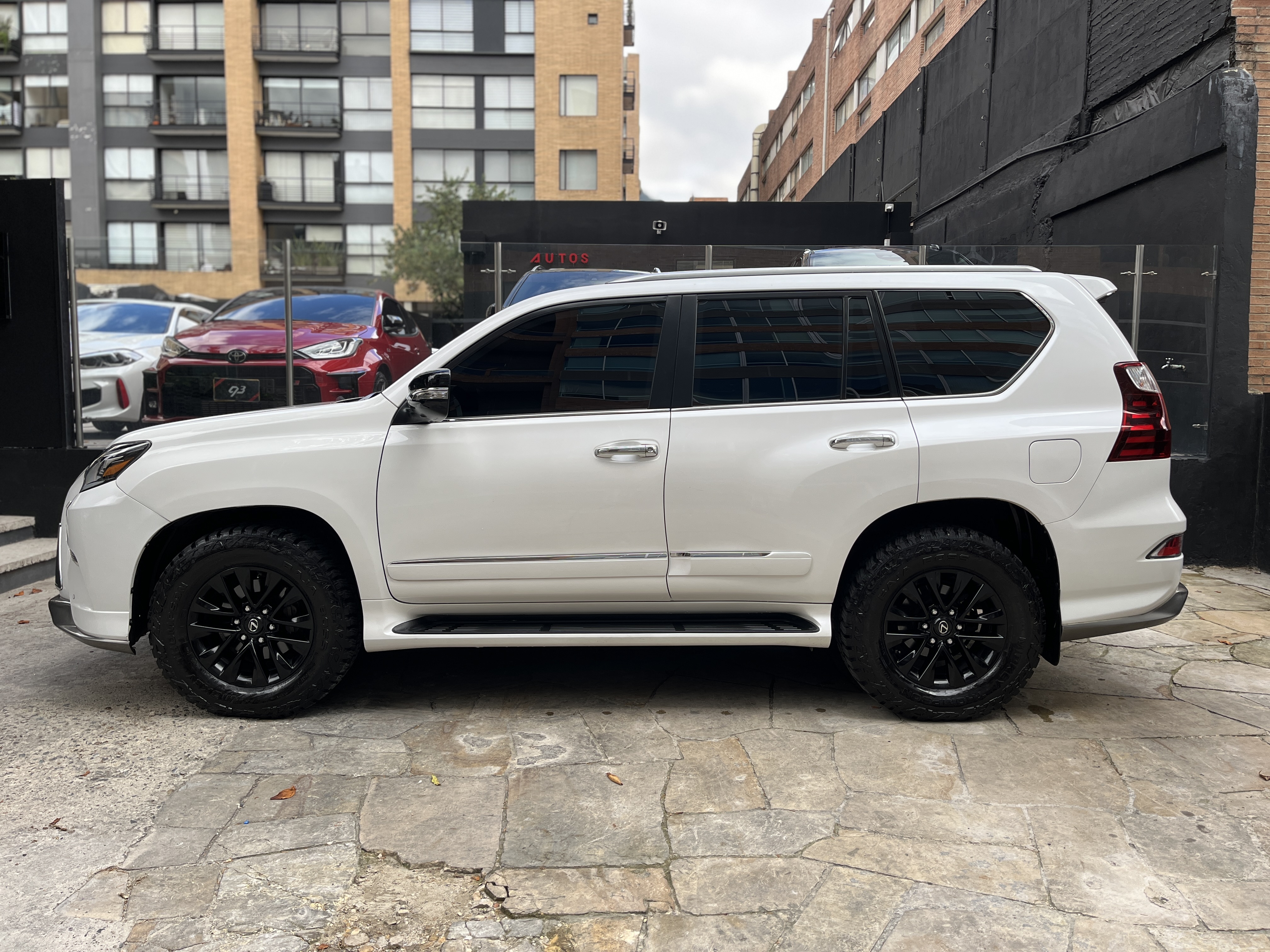LEXUS GX460 2019