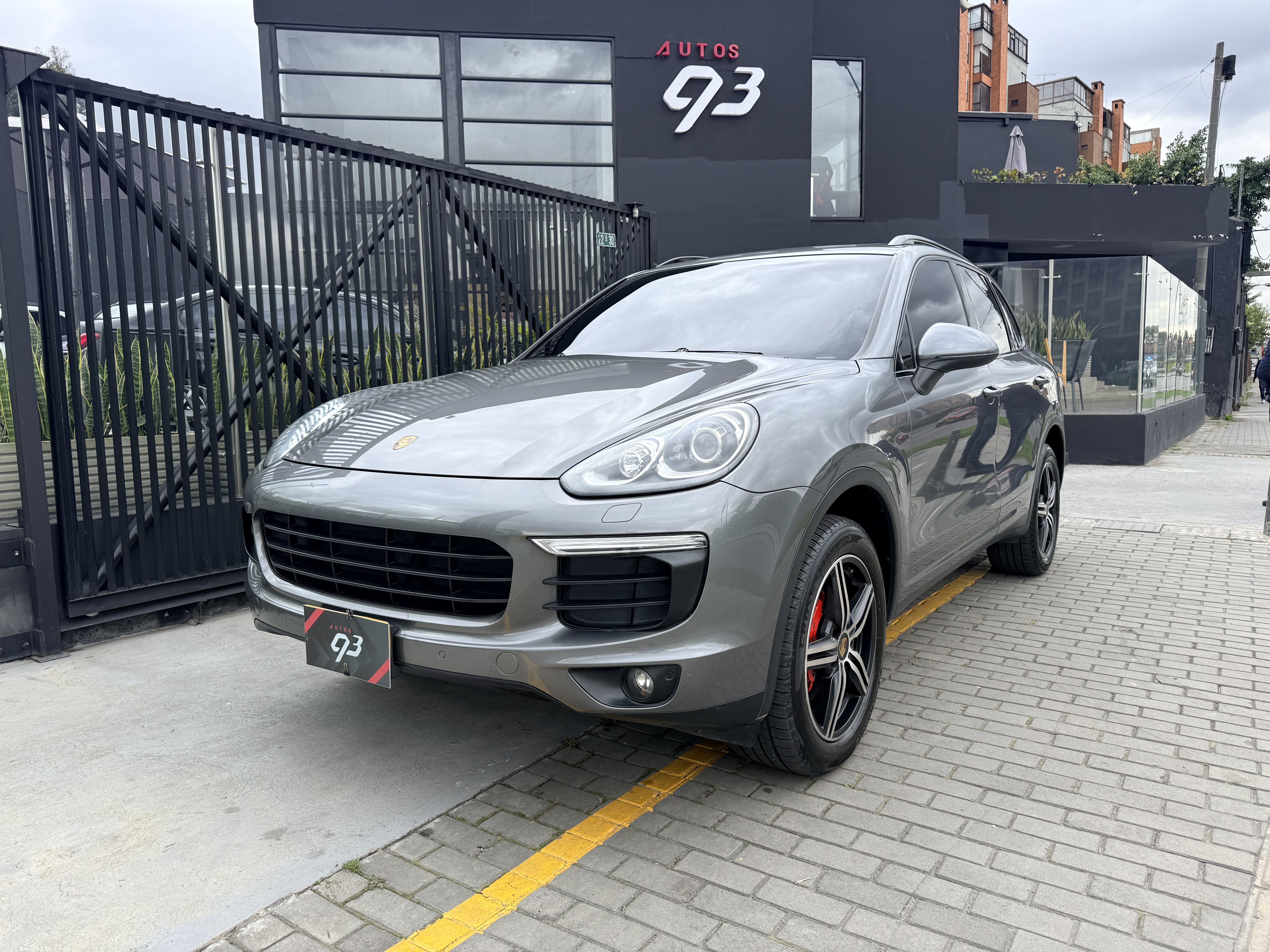 PORSCHE CAYENNE 3.6 2016