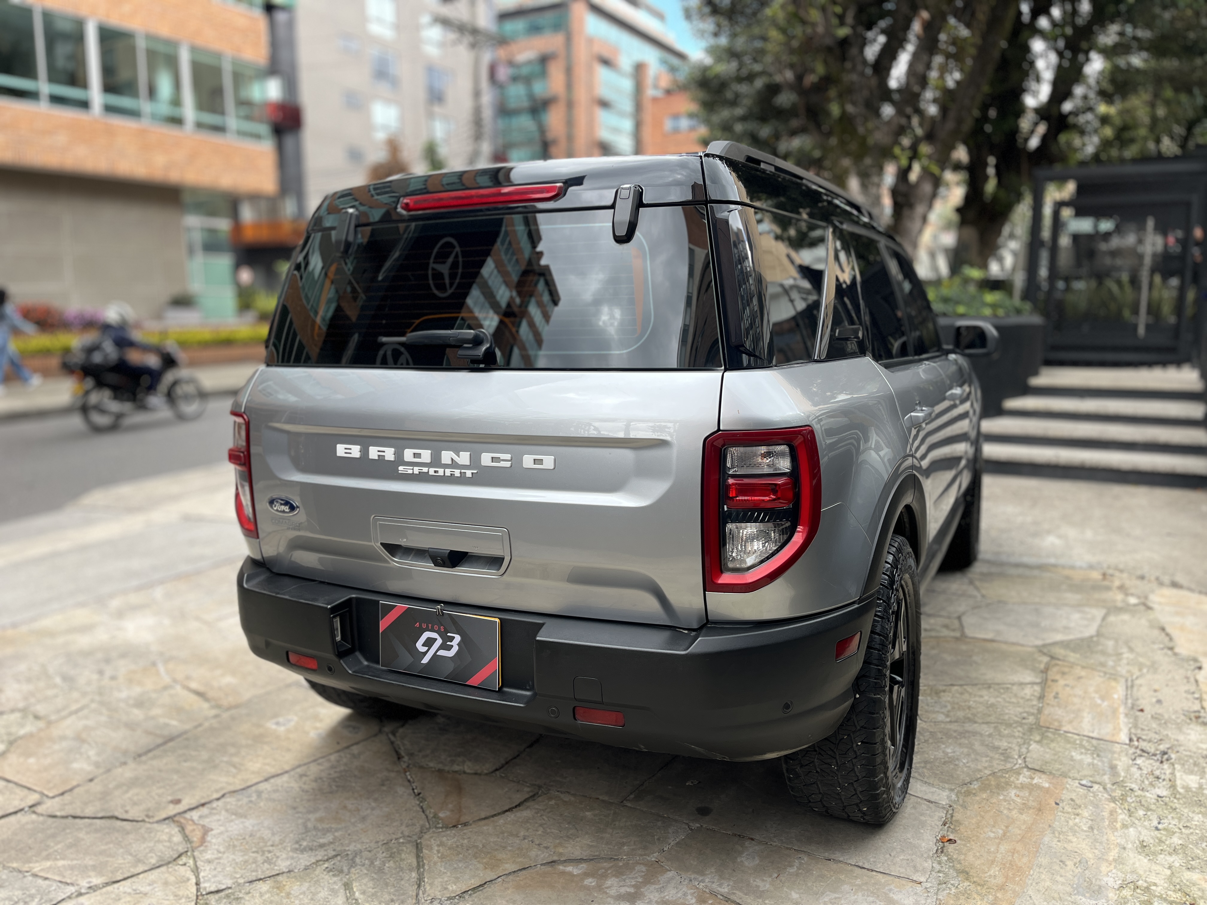 FORD BRONCO 2023