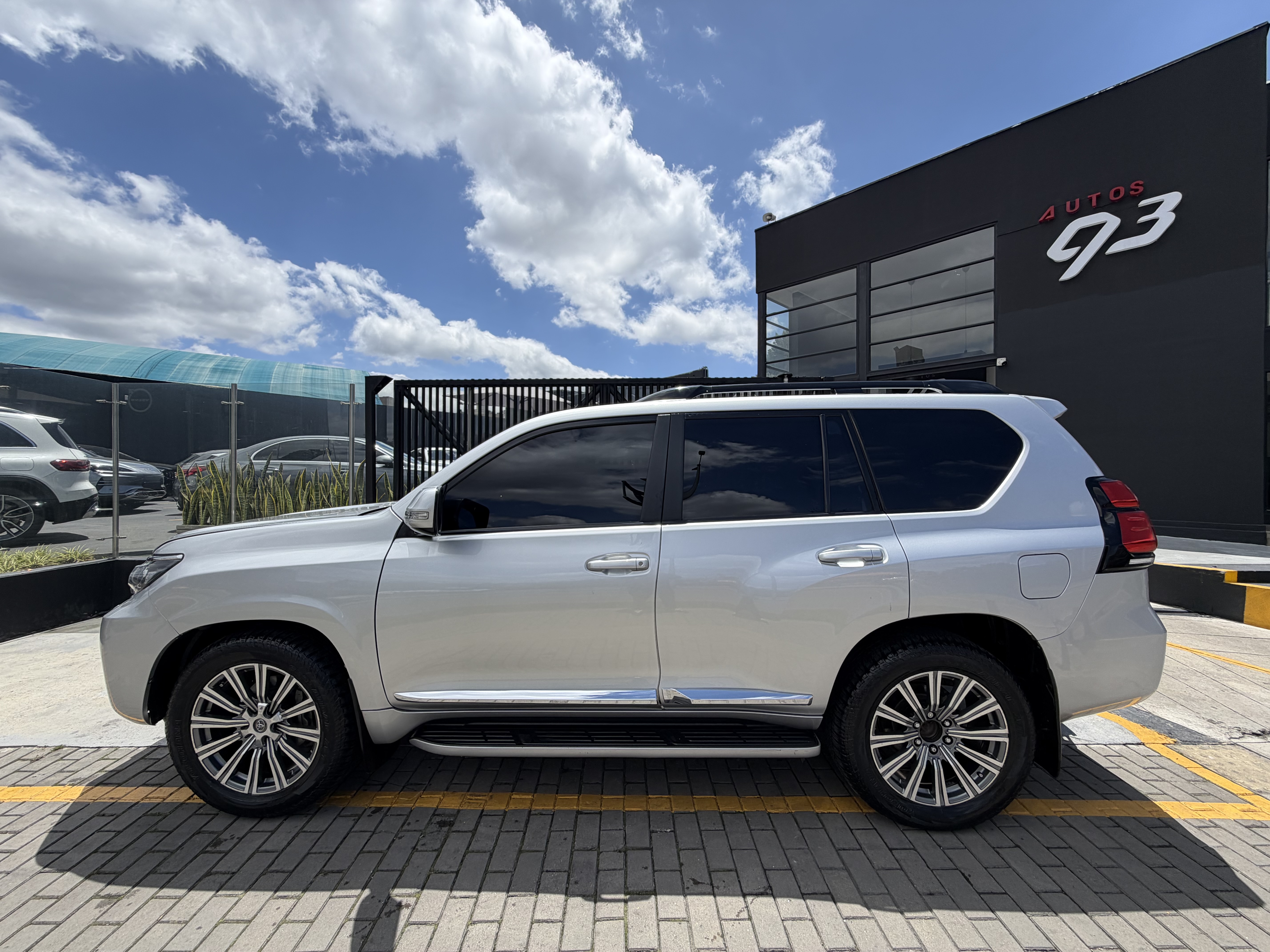TOYOTA PRADO VX 2017
