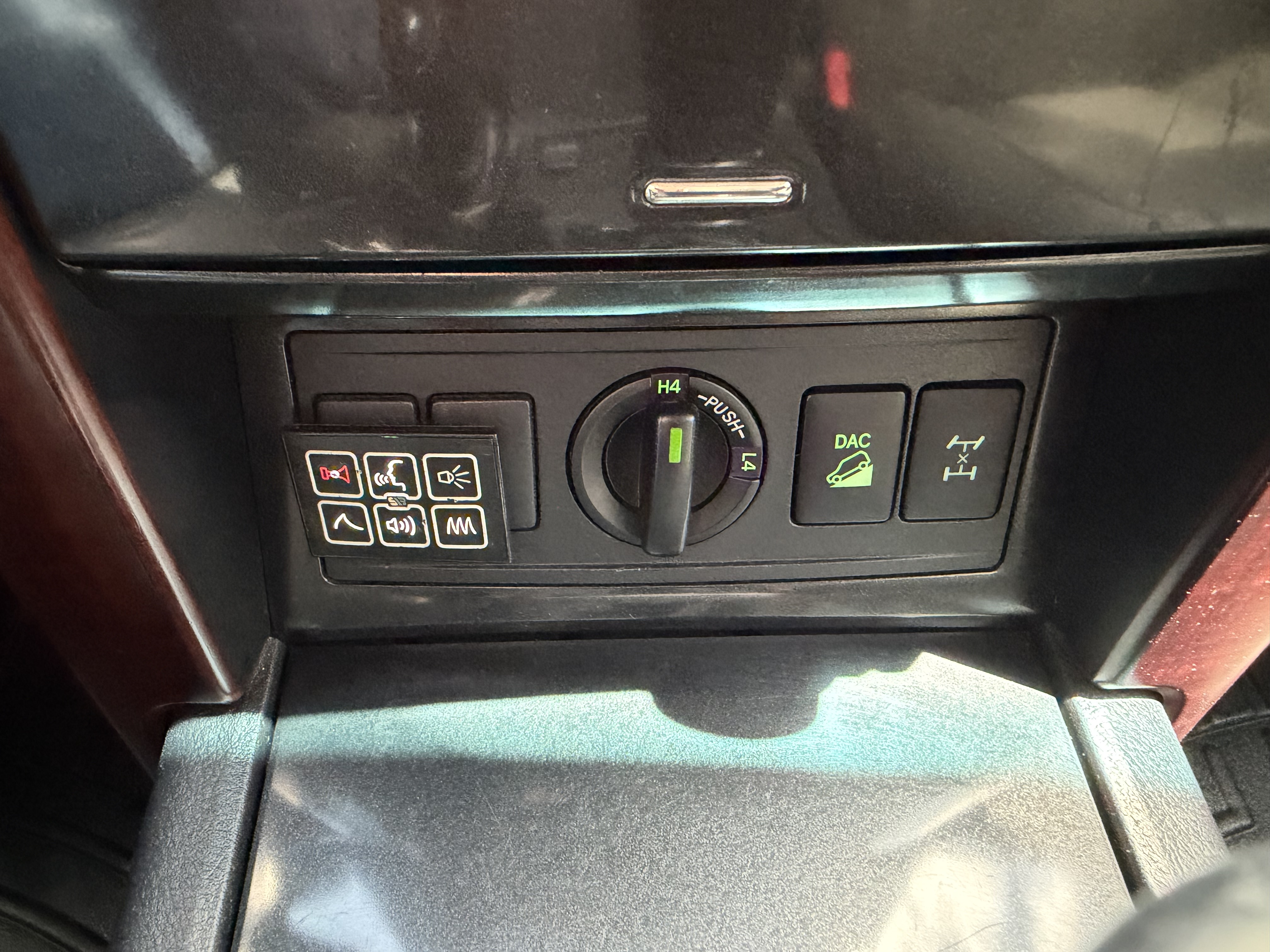 TOYOTA PRADO VX 2017