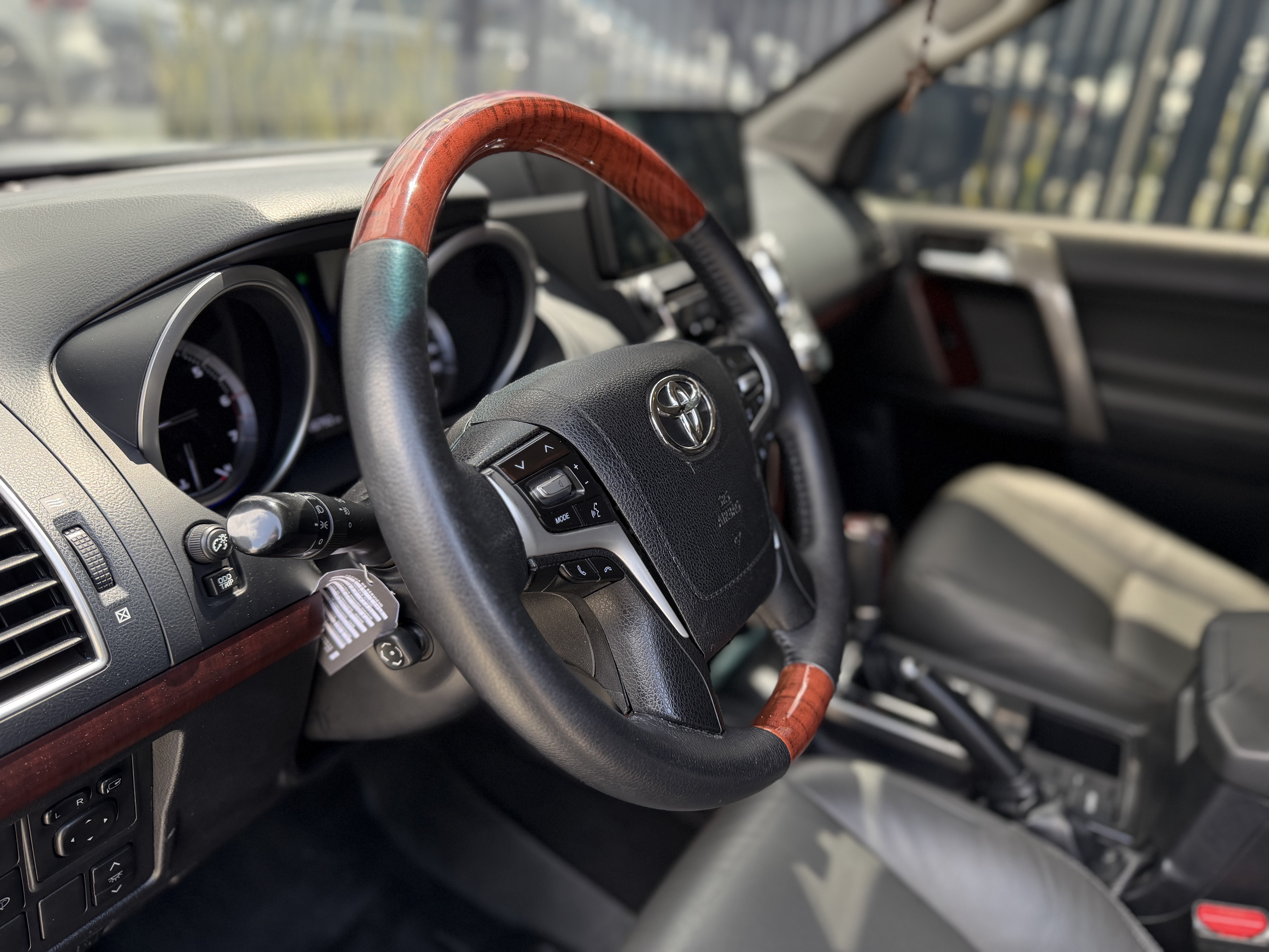 TOYOTA PRADO VX 2017