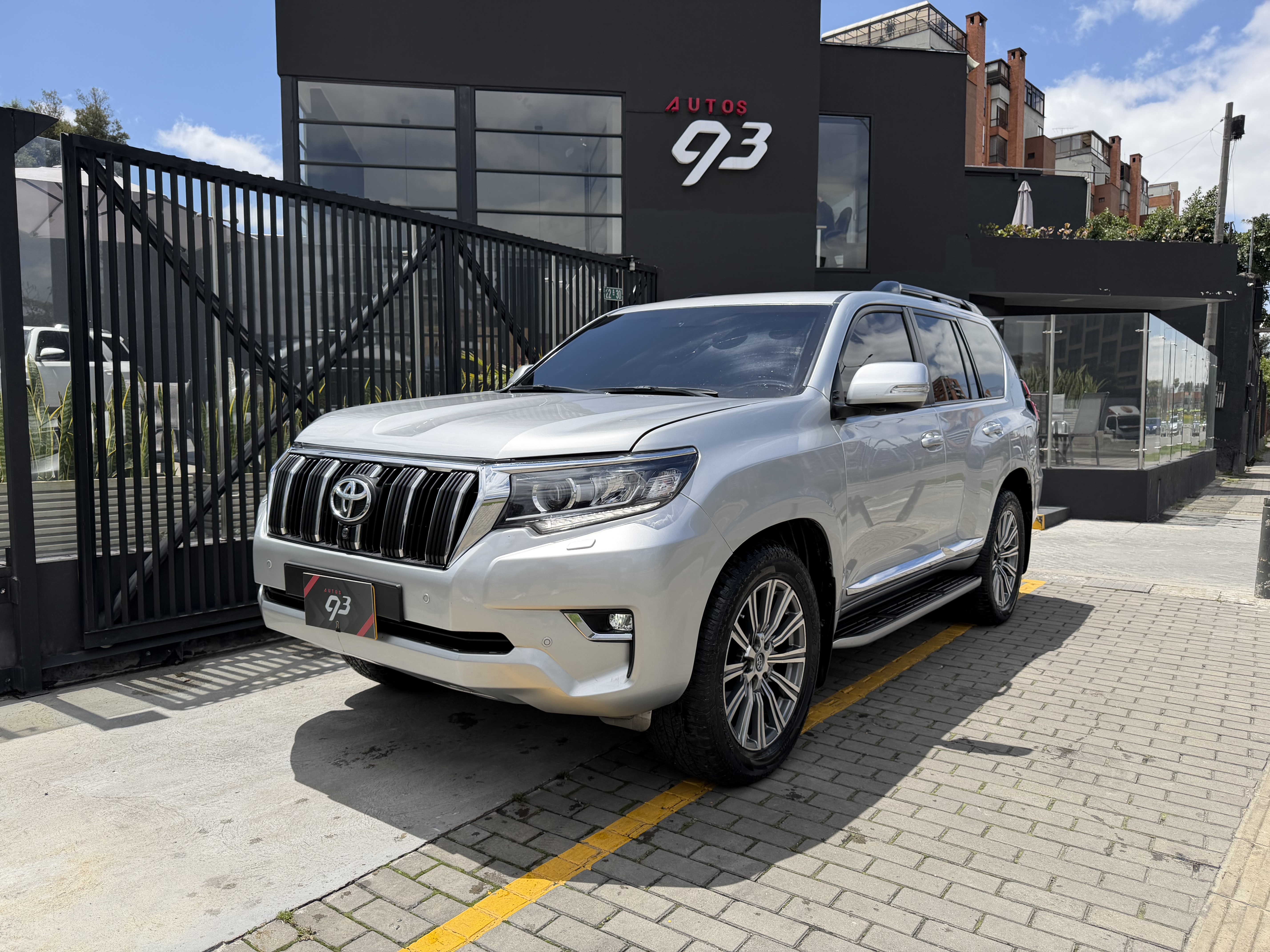 TOYOTA PRADO VX 2017