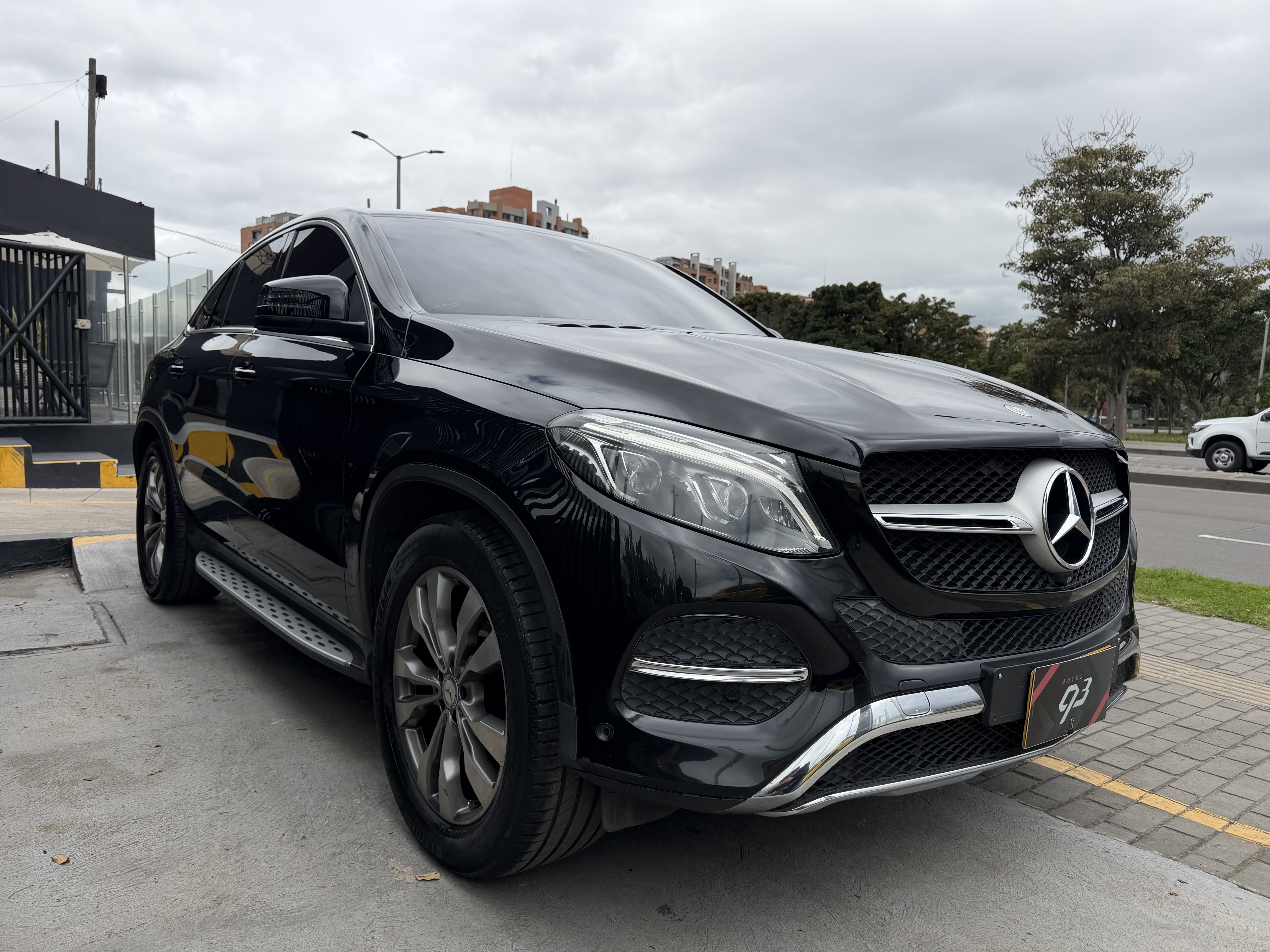 MERCEDES-BENZ GLE350 D 2016