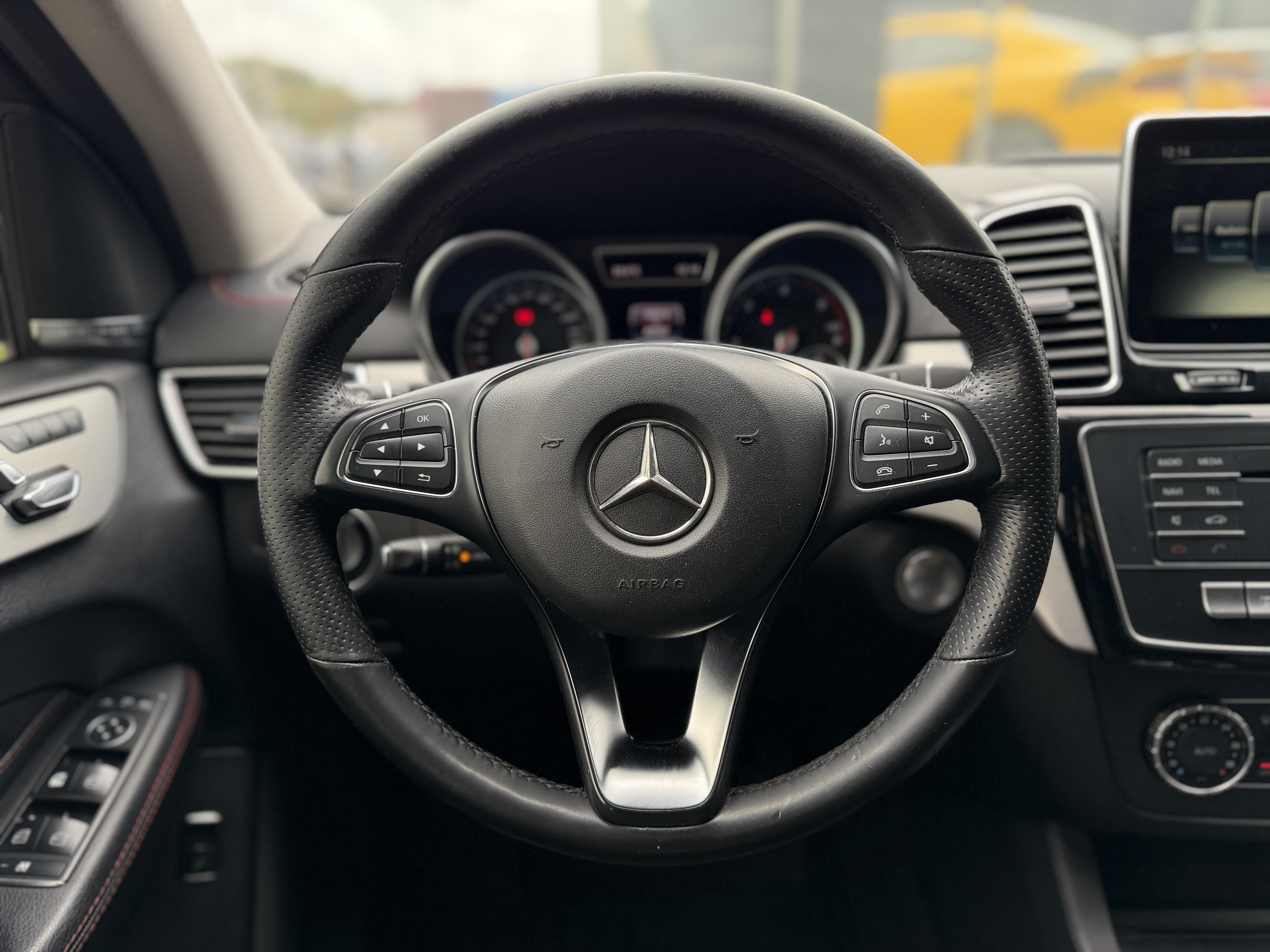 MERCEDES-BENZ GLE350 D 2016