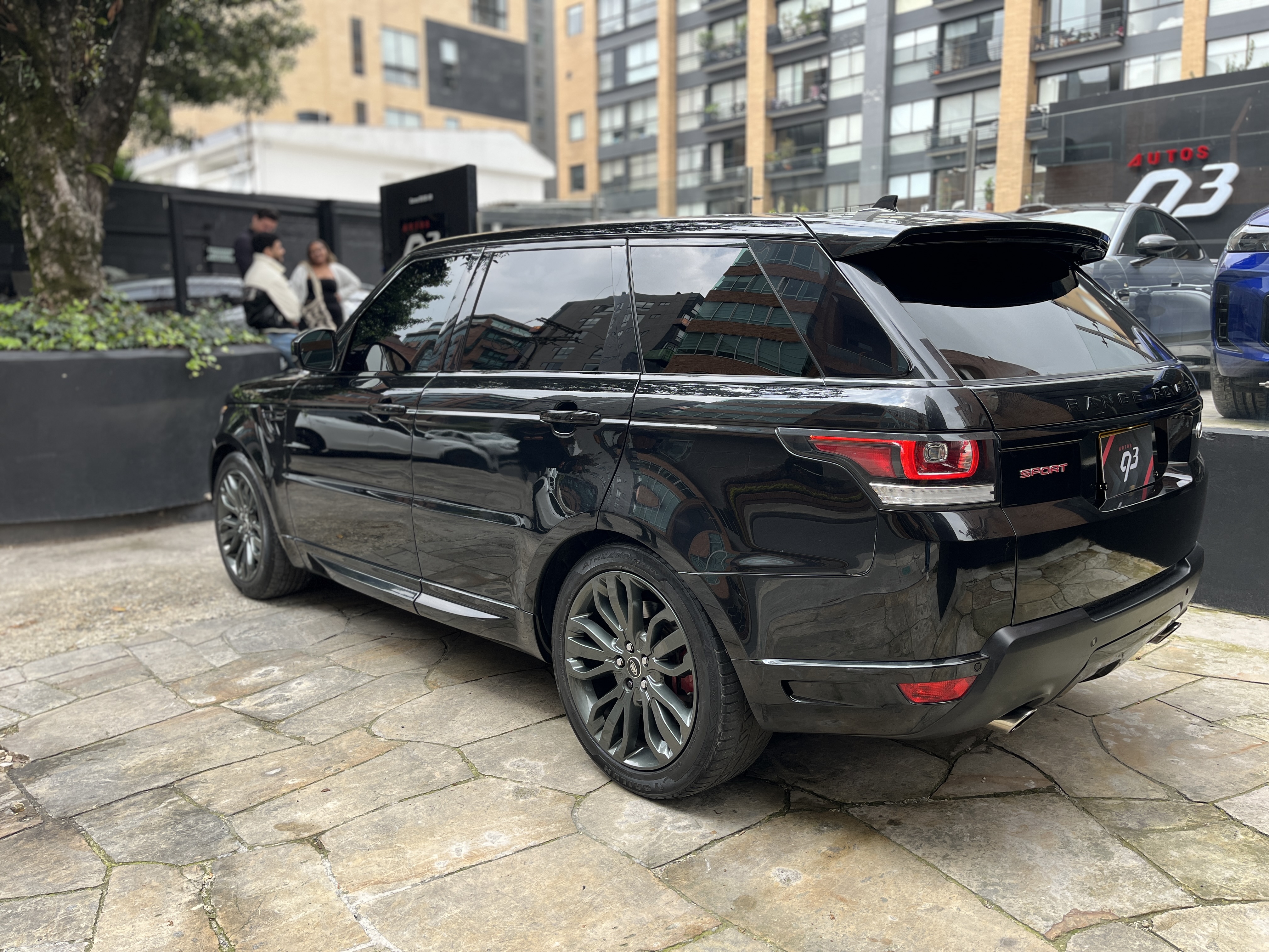 LAND ROVER EVOQUE RANGE ROVER SPORT 2016