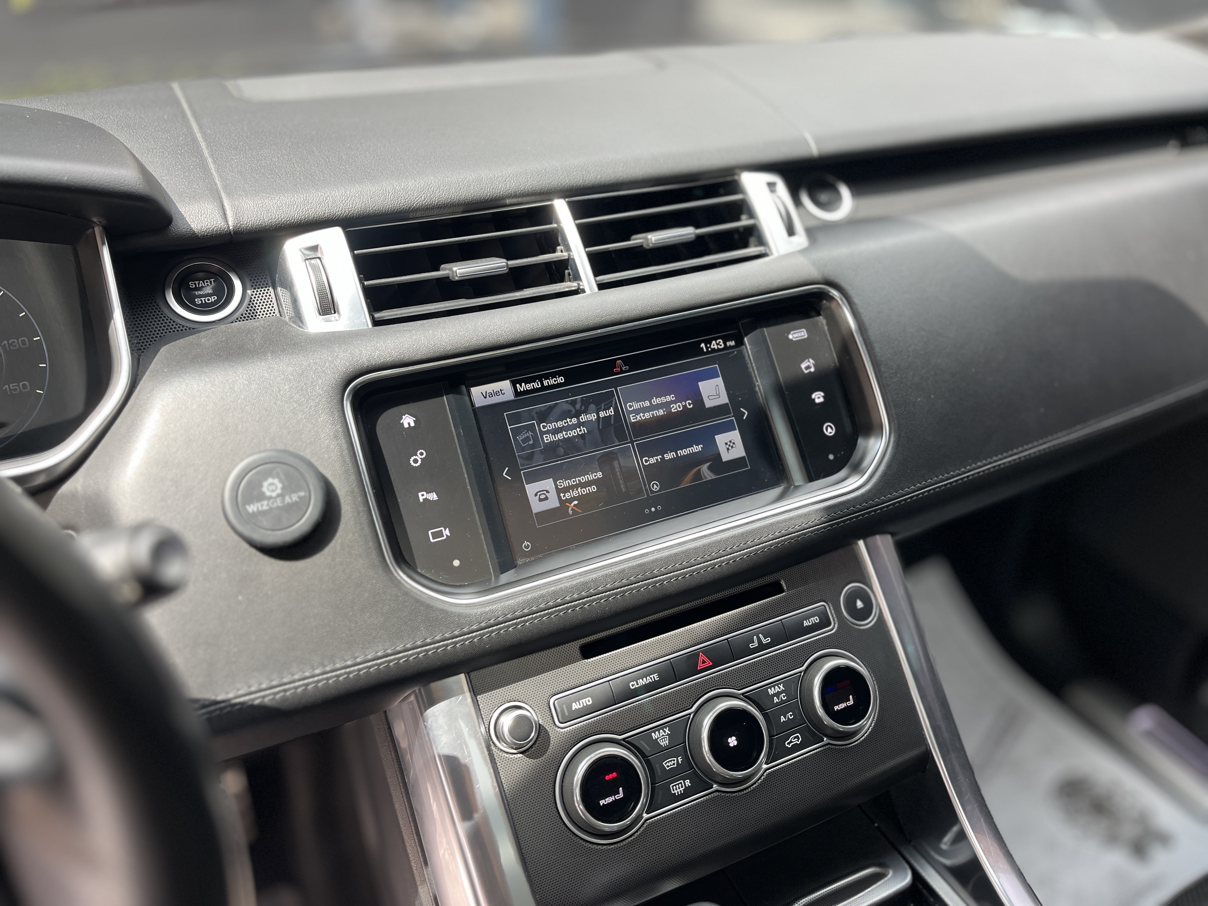 LAND ROVER EVOQUE RANGE ROVER SPORT 2016