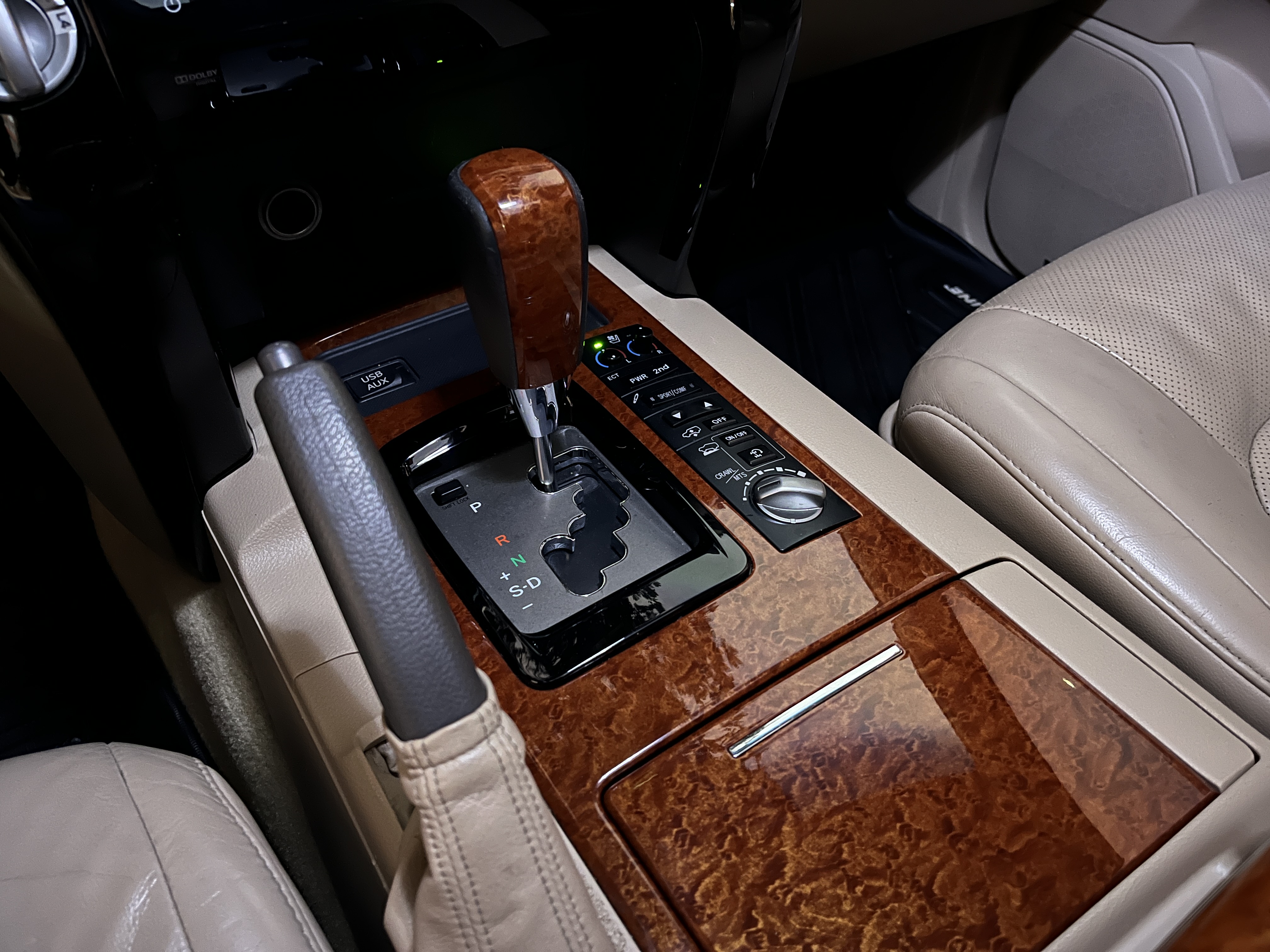 TOYOTA LAND CRUISER 200 LC200 2013