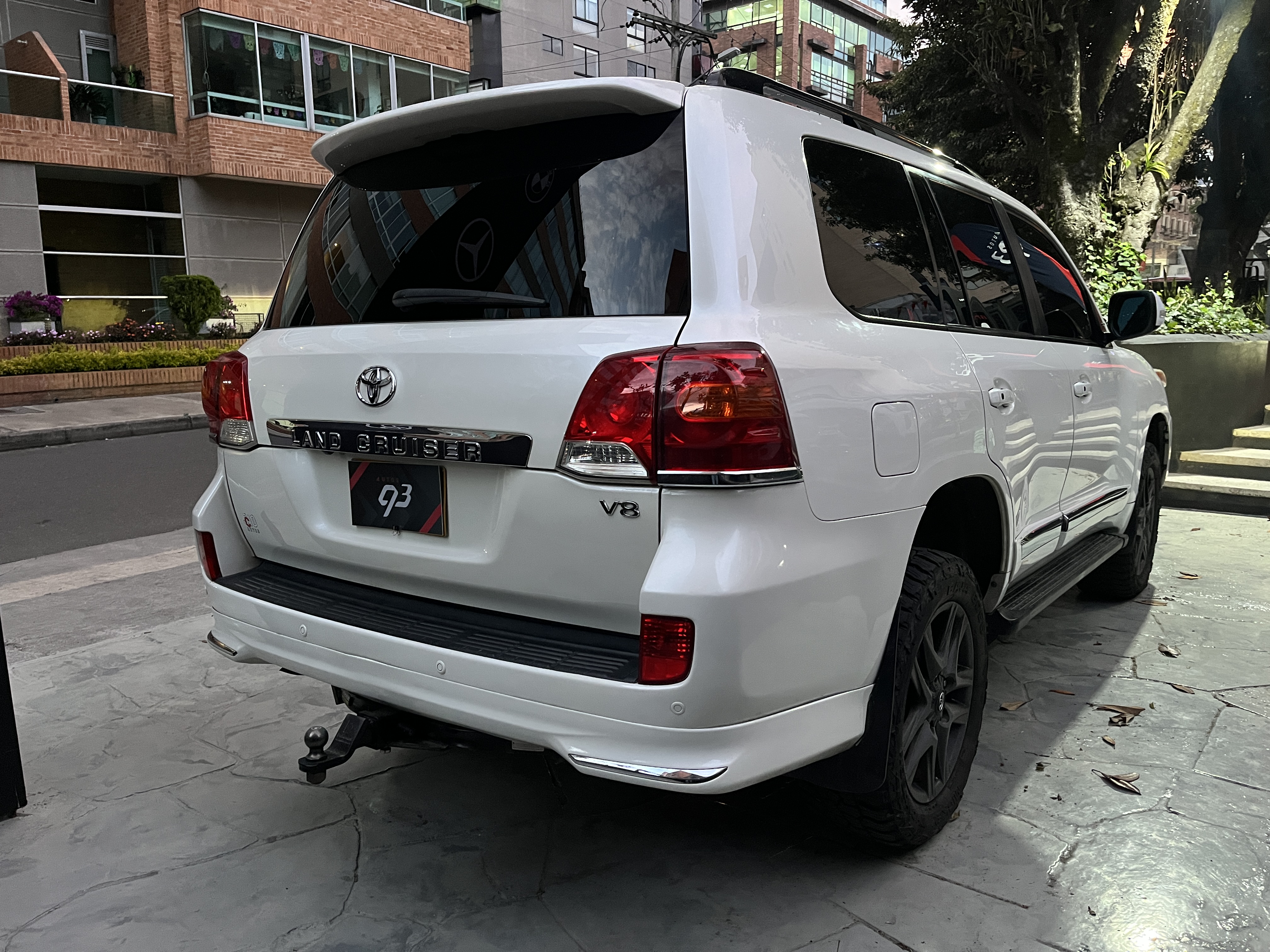 TOYOTA LAND CRUISER 200 LC200 2013