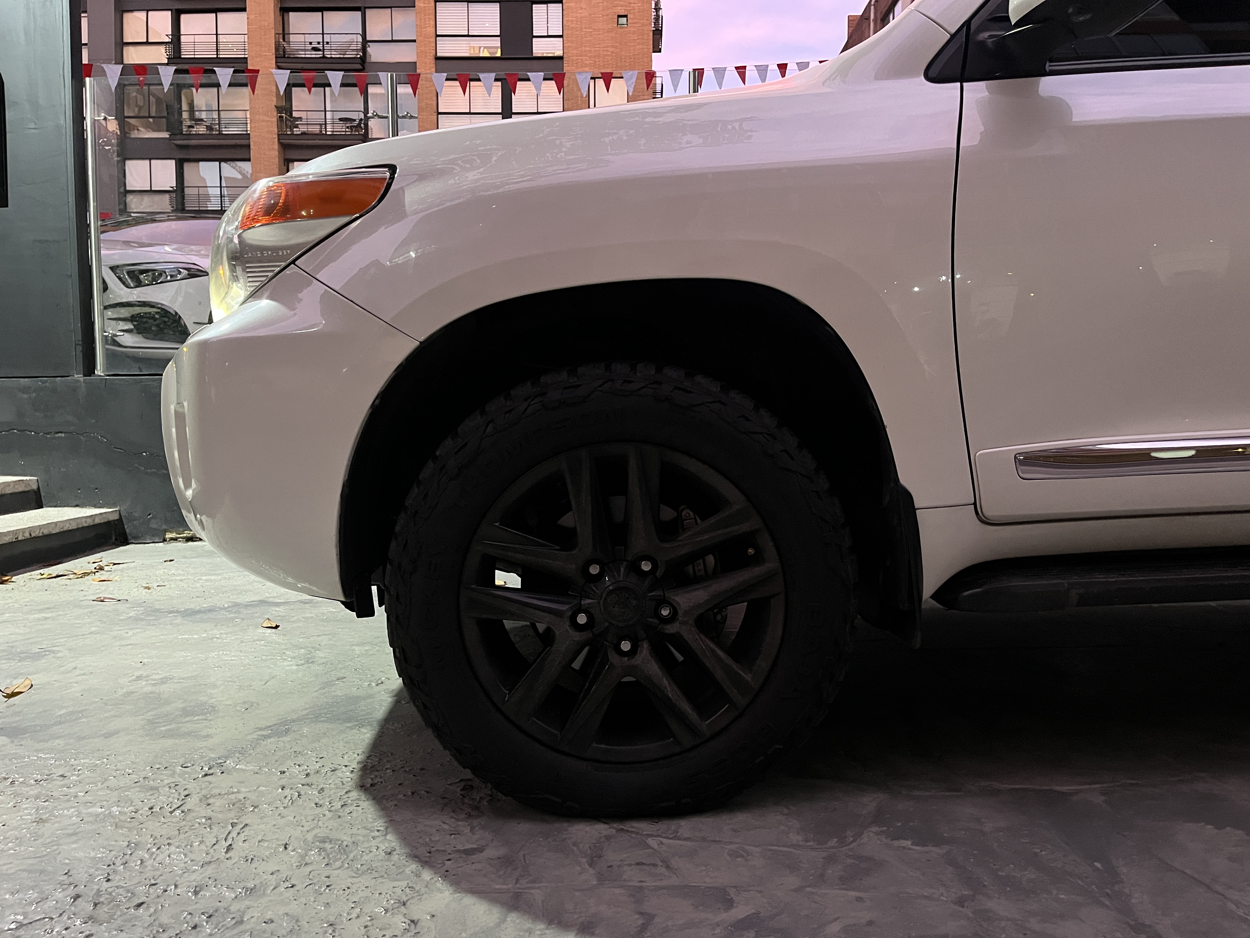 TOYOTA LAND CRUISER 200 LC200 2013