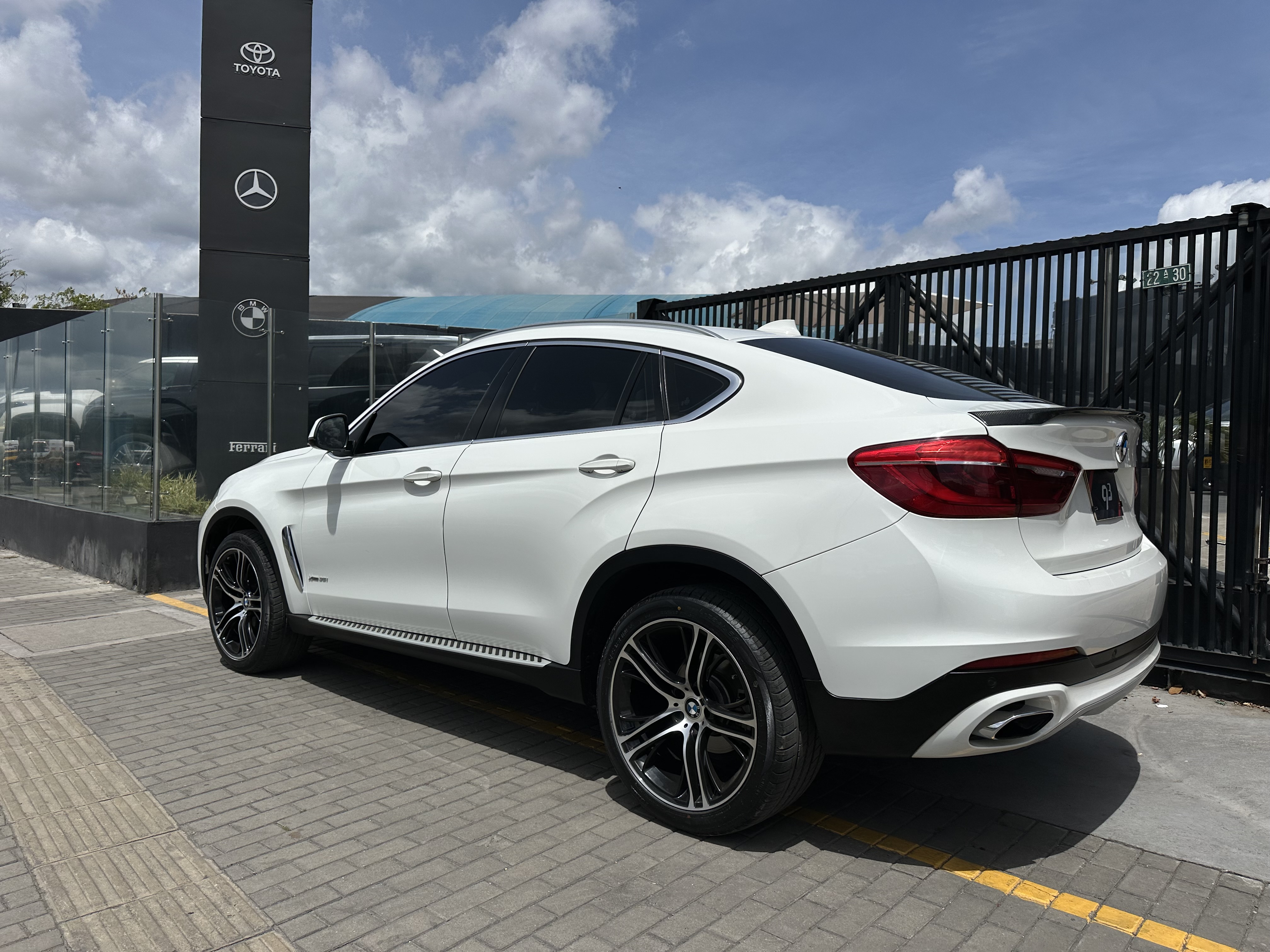 BMW X6 XDRIVE35I 2018