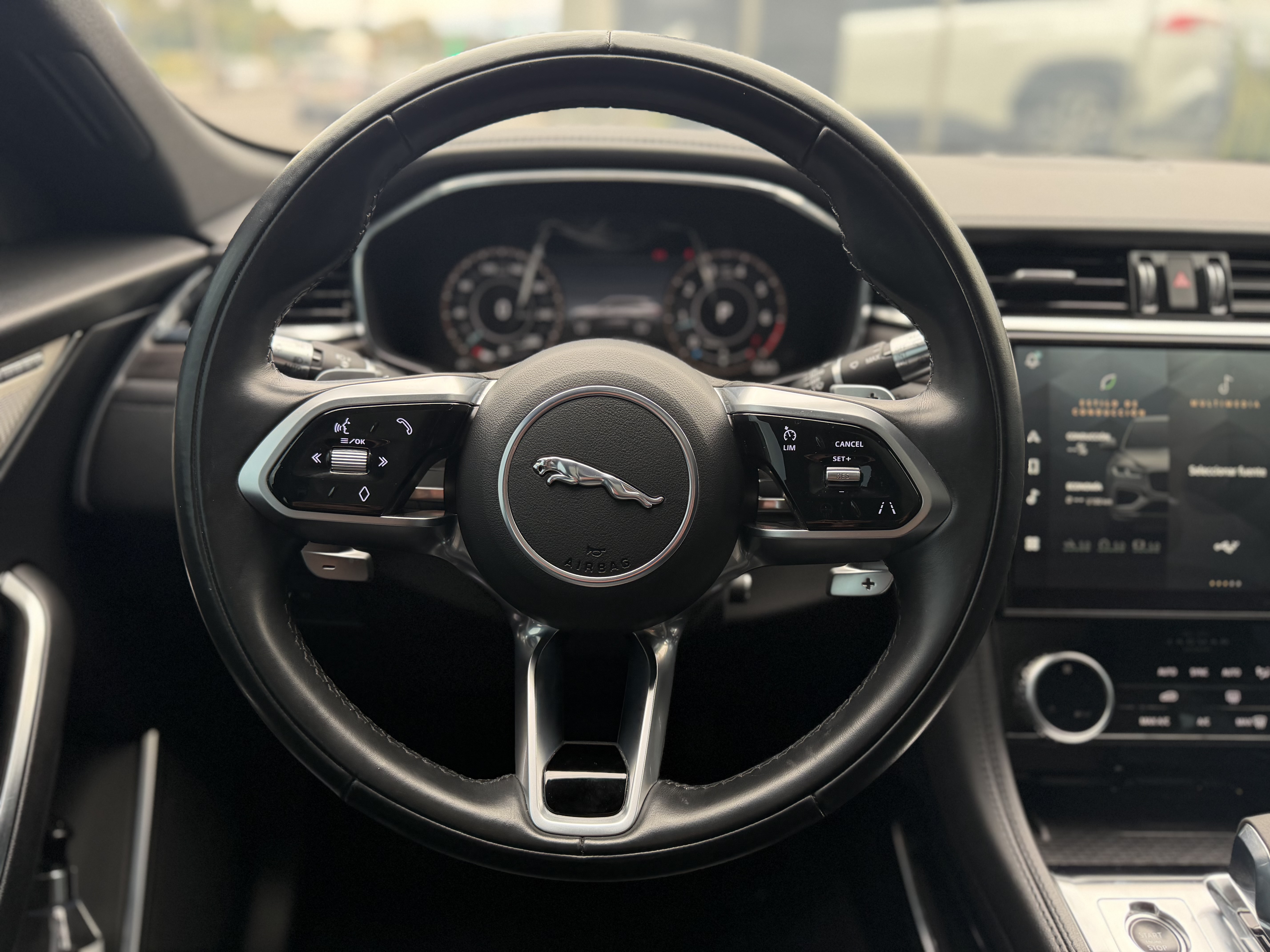JAGUAR F-PACE 3.0 400PS SE 2021