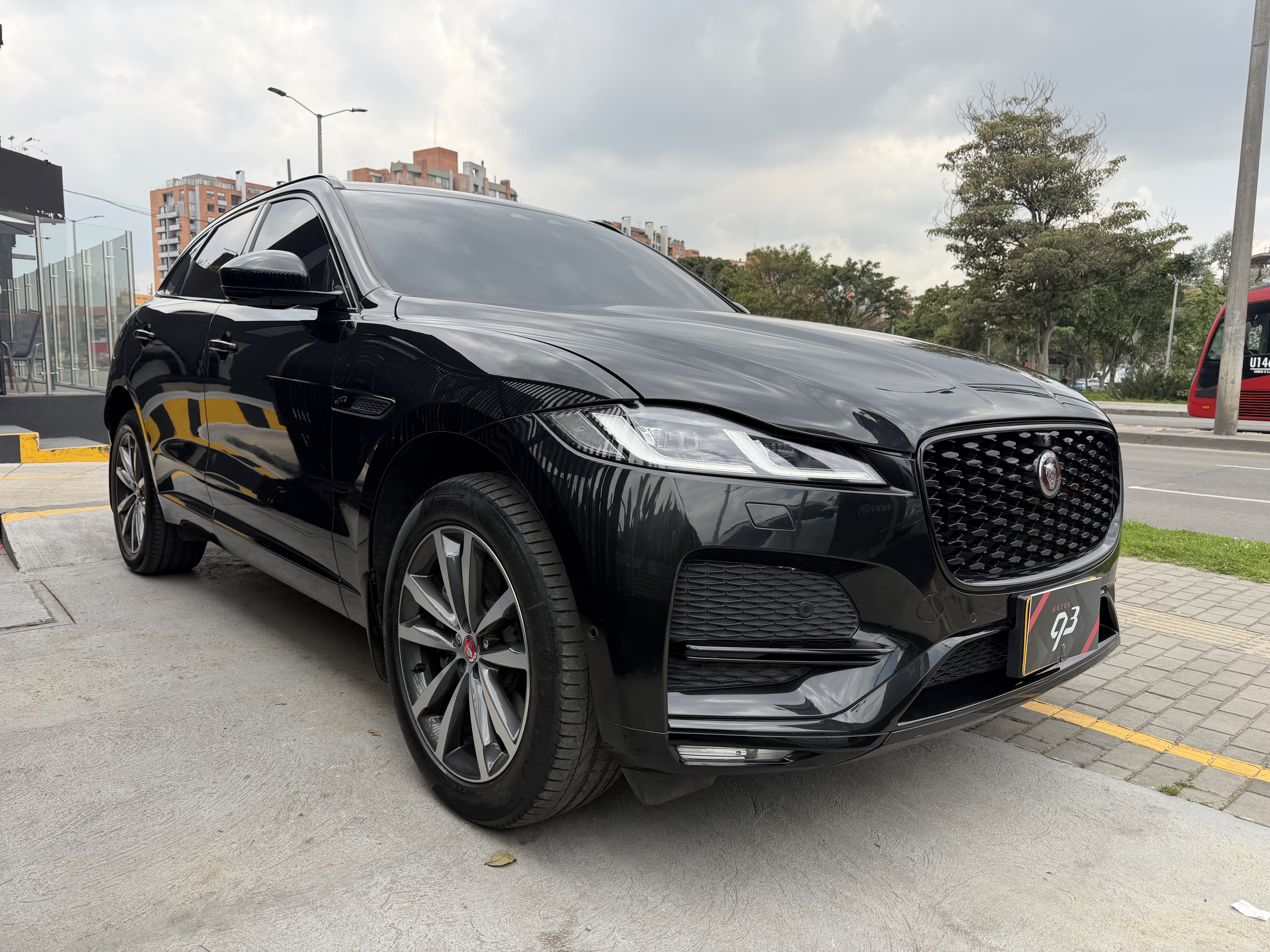 JAGUAR F-PACE 3.0 400PS SE 2021