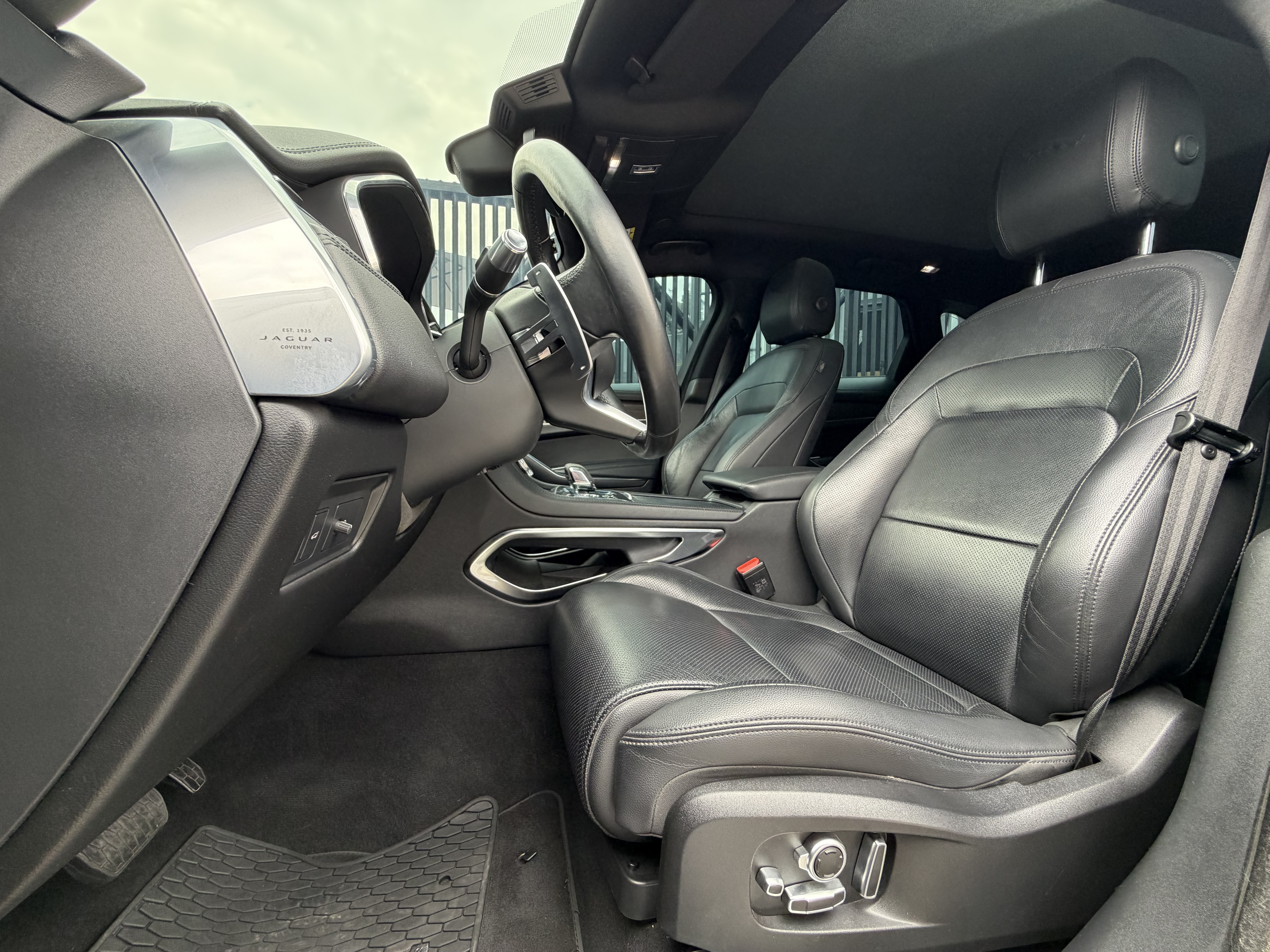 JAGUAR F-PACE 3.0 400PS SE 2021