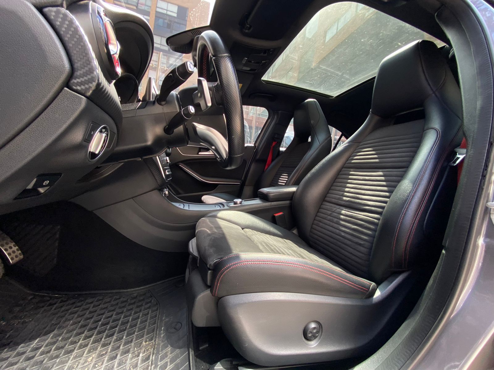 MERCEDES-BENZ A250 SPORT 2017
