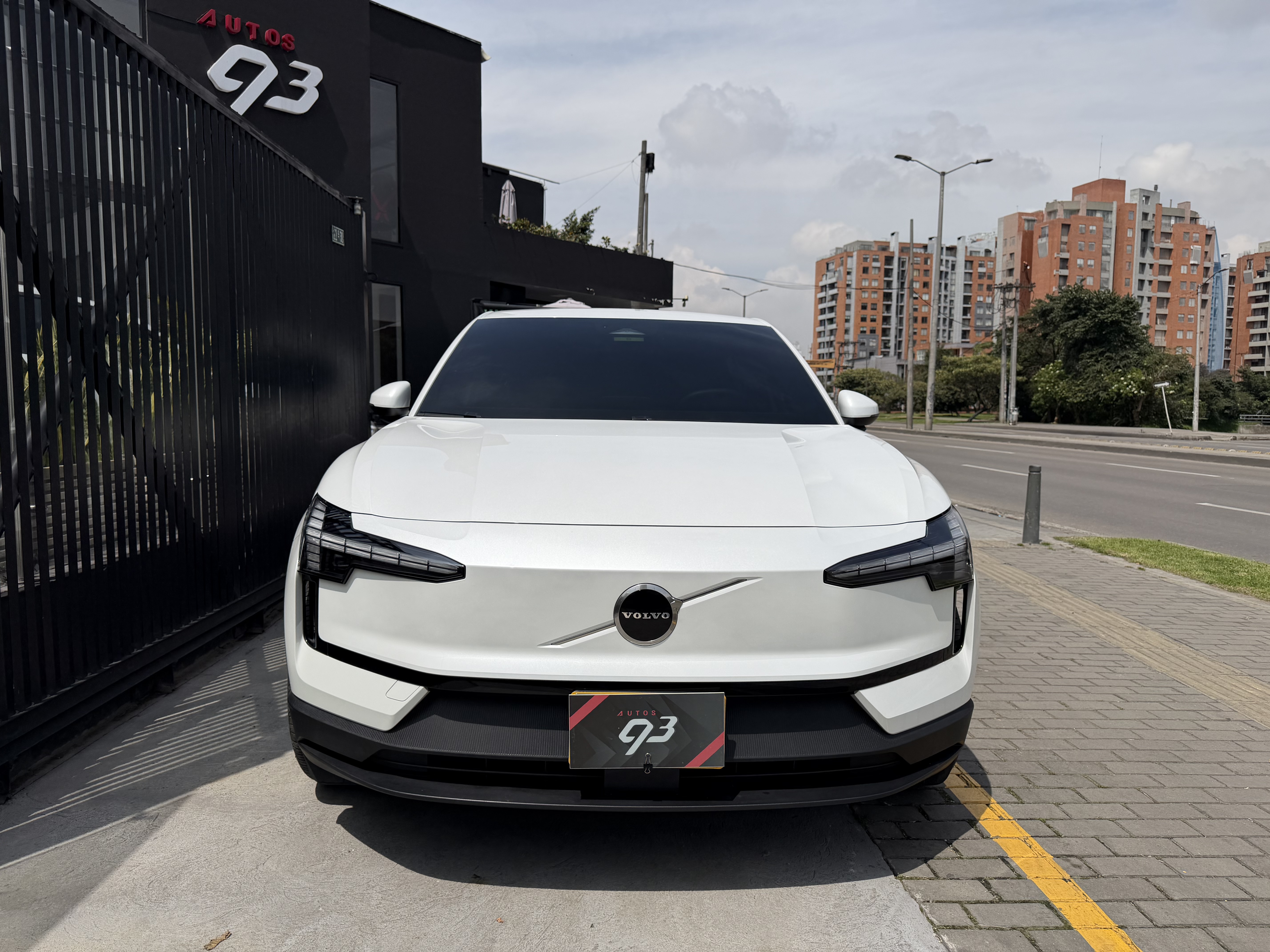 VOLVO EX30 CORE RWD 2025