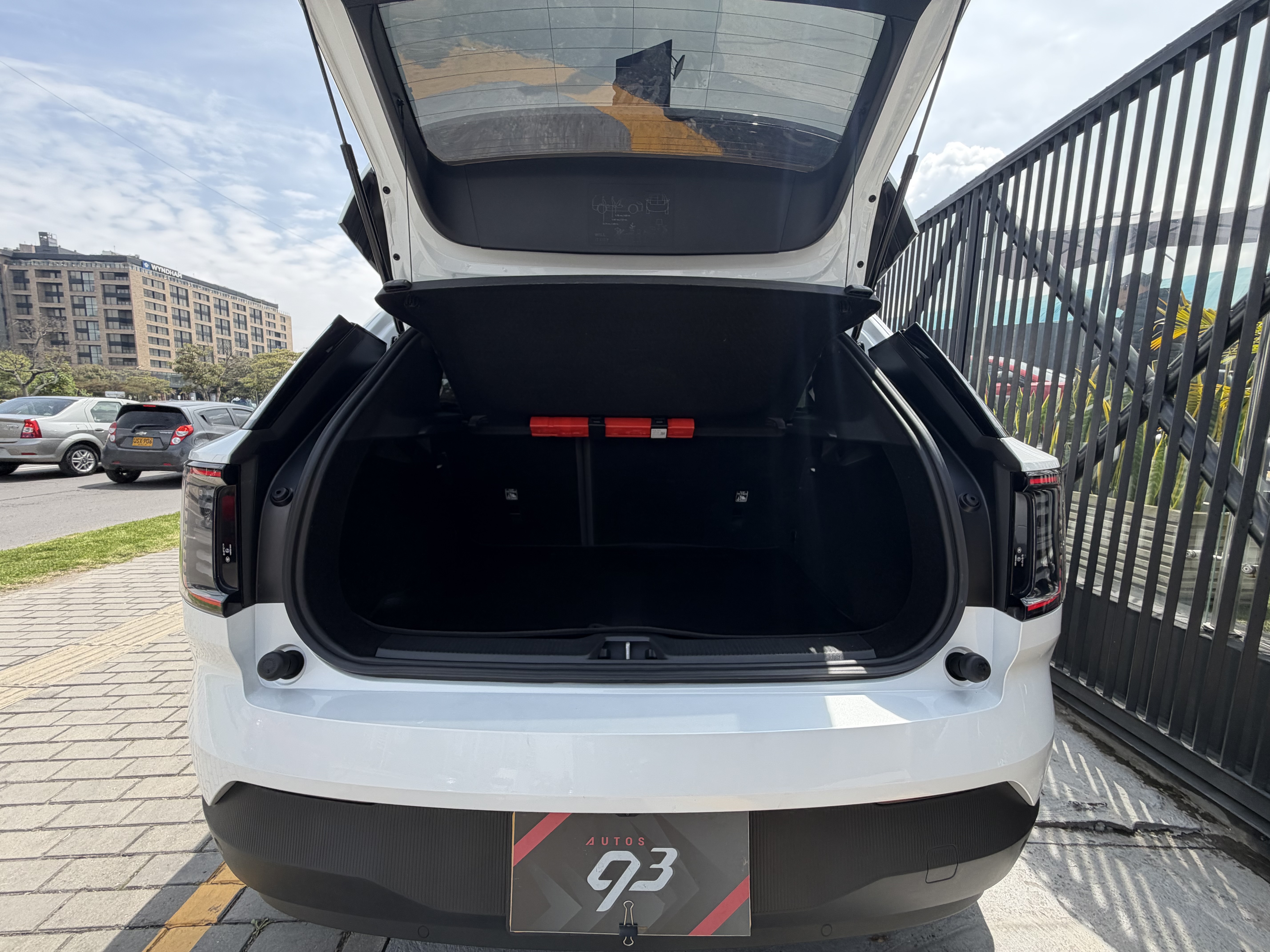 VOLVO EX30 CORE RWD 2025