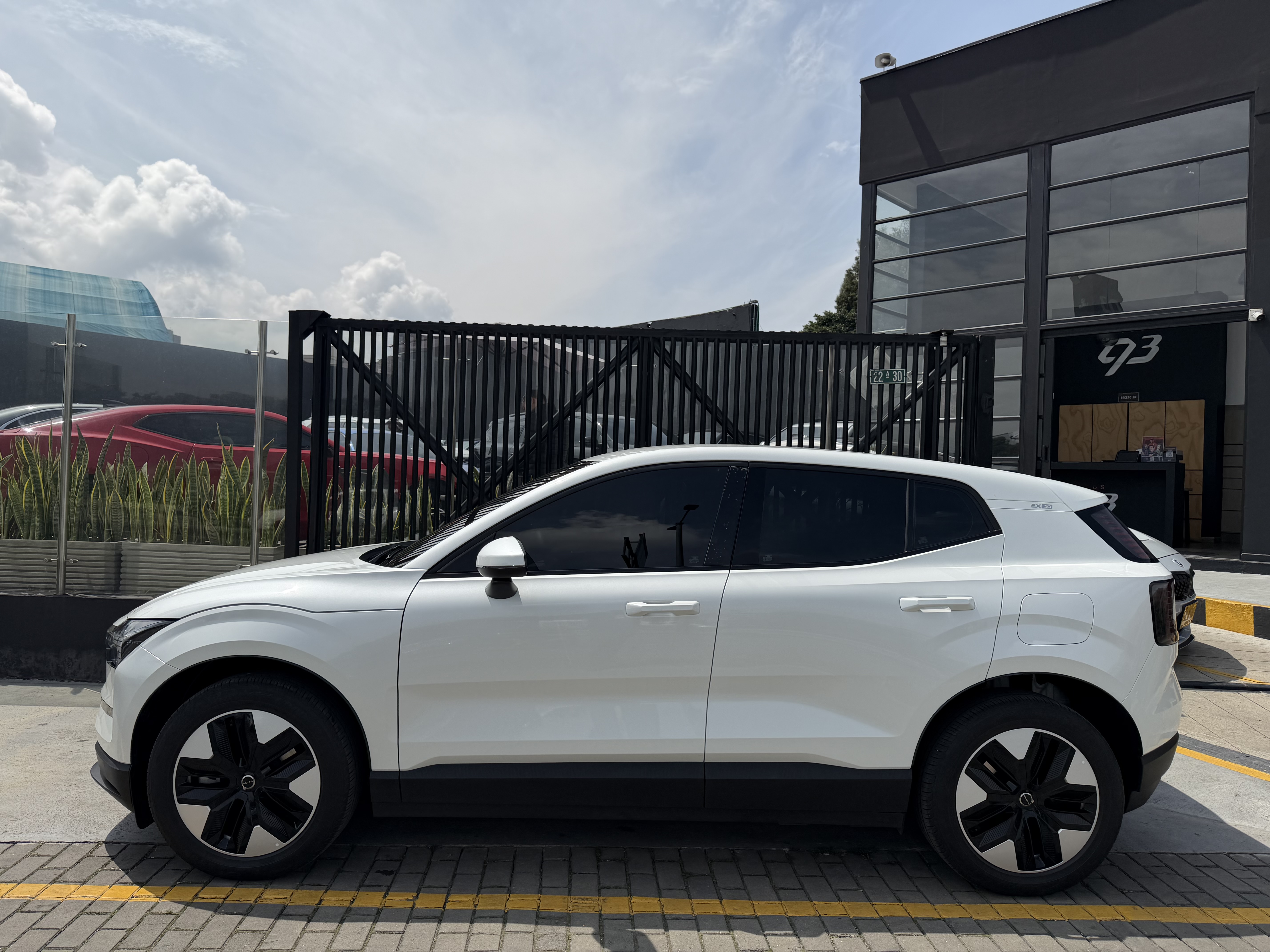 VOLVO EX30 CORE RWD 2025