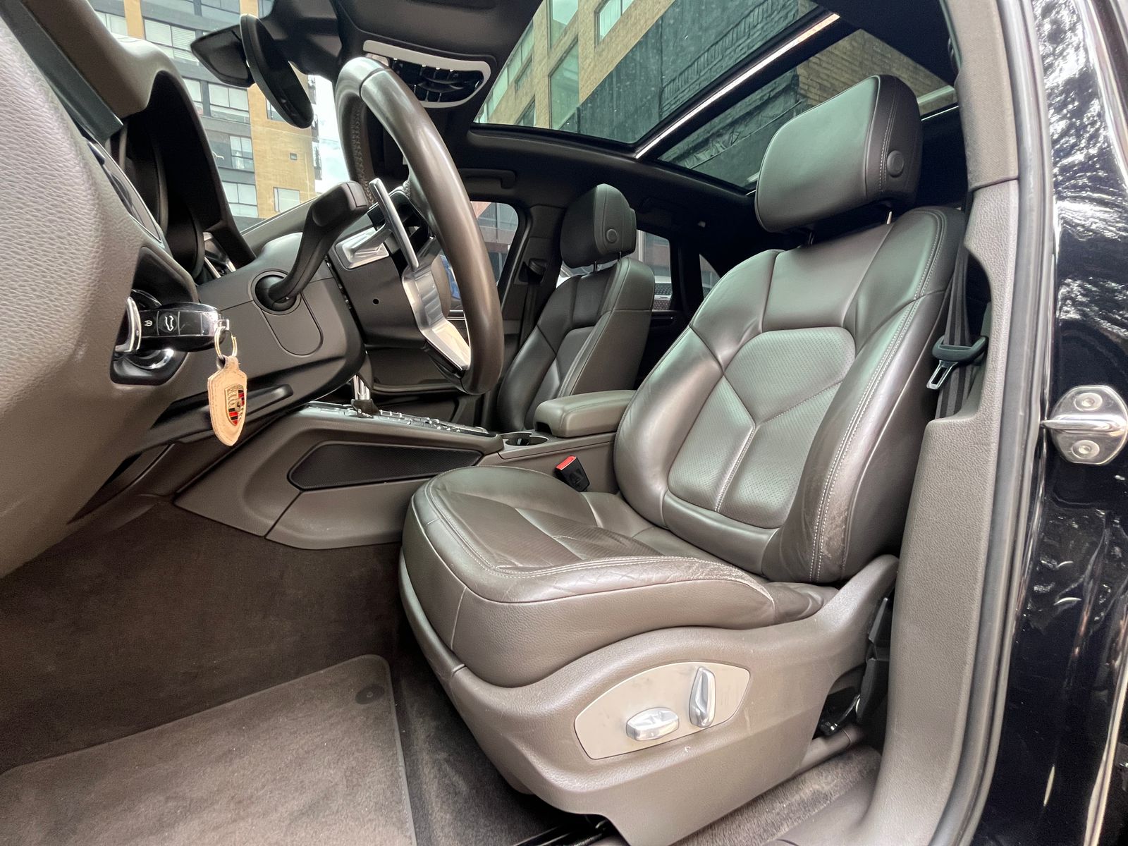 PORSCHE MACAN 2015