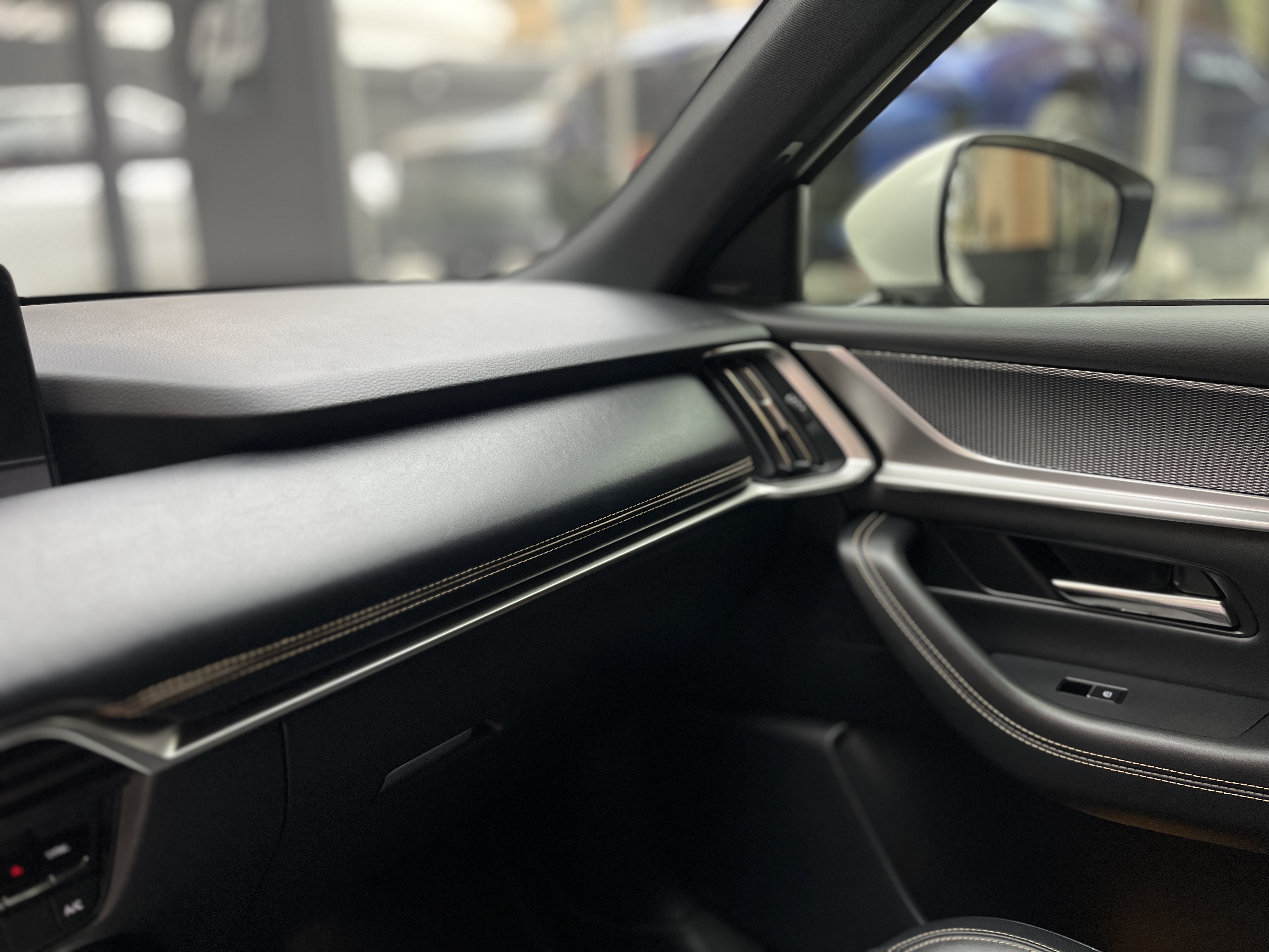 MAZDA CX-60 2025