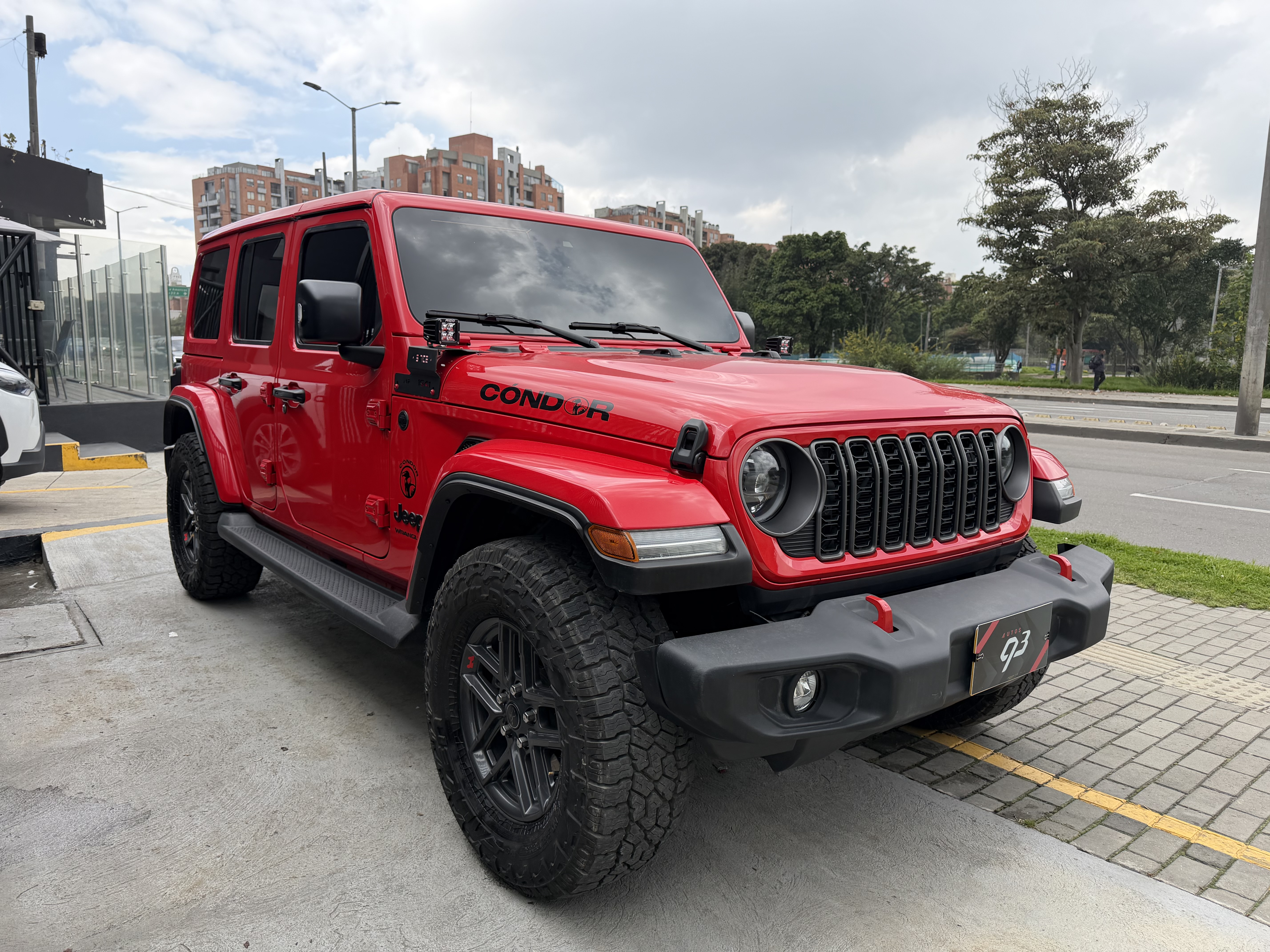 JEEP WRANGLER CÓNDOR 2024