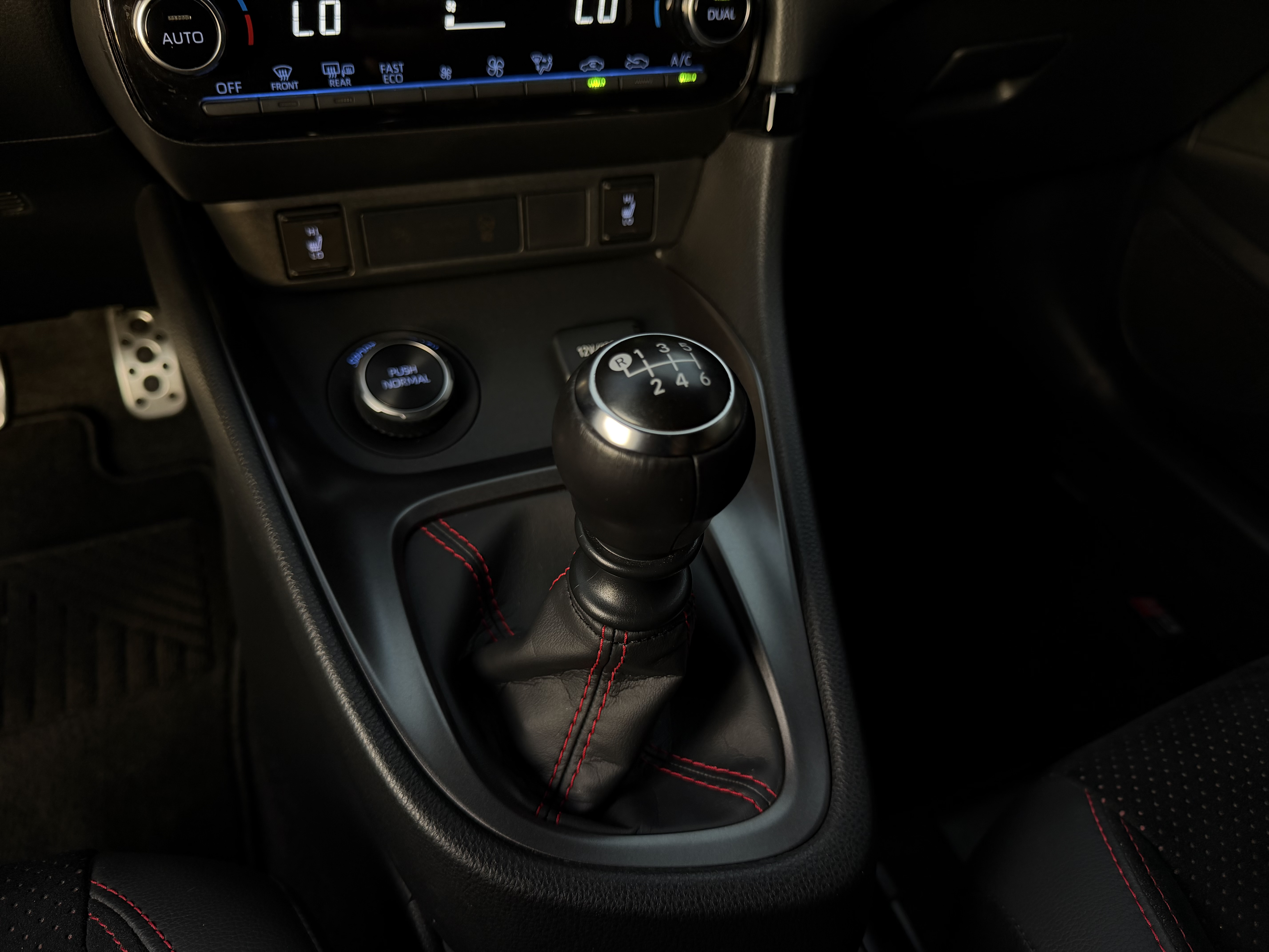 TOYOTA YARIS GR 2024