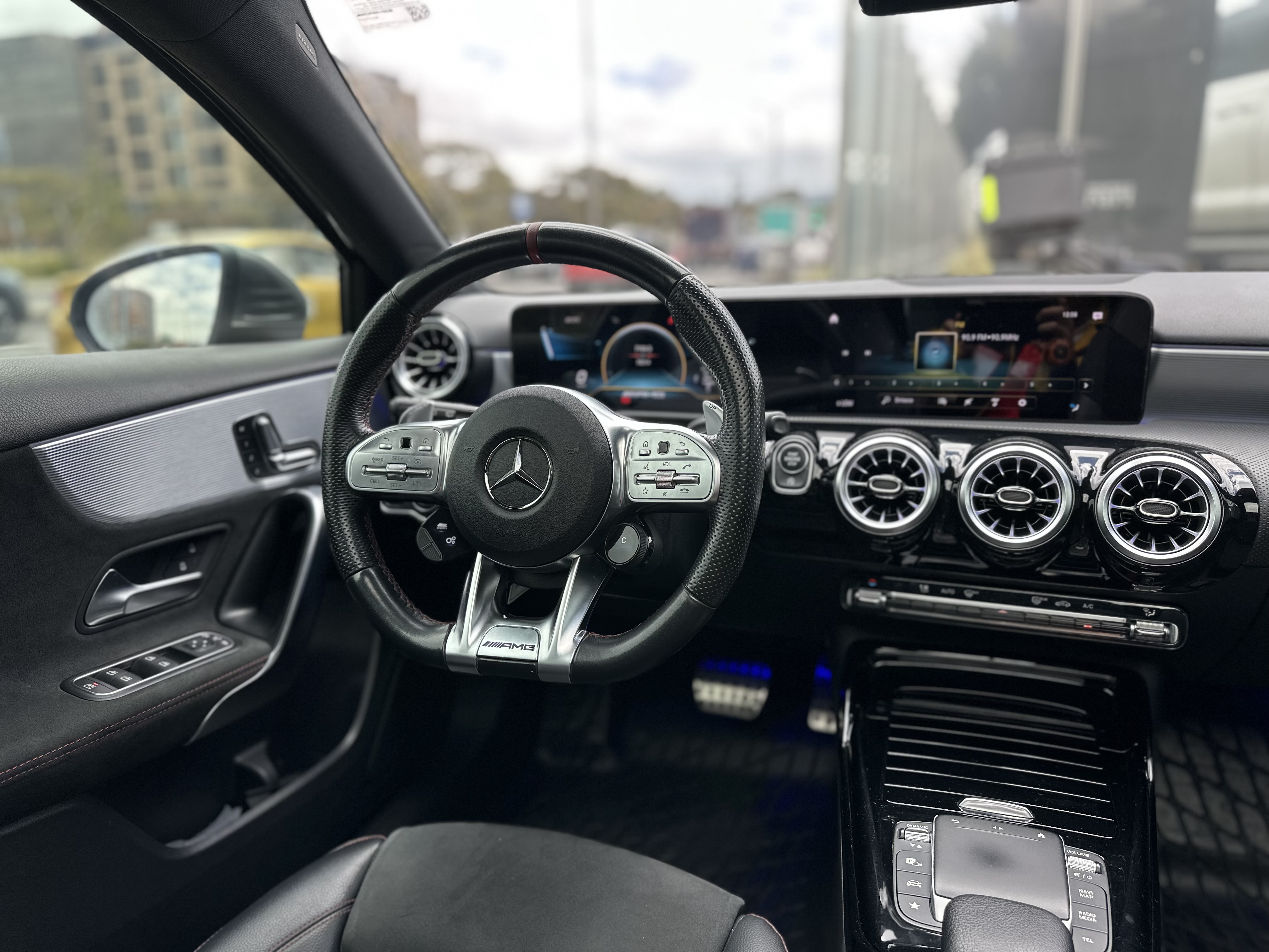 MERCEDES-BENZ A35 AMG 4MATIC 2022