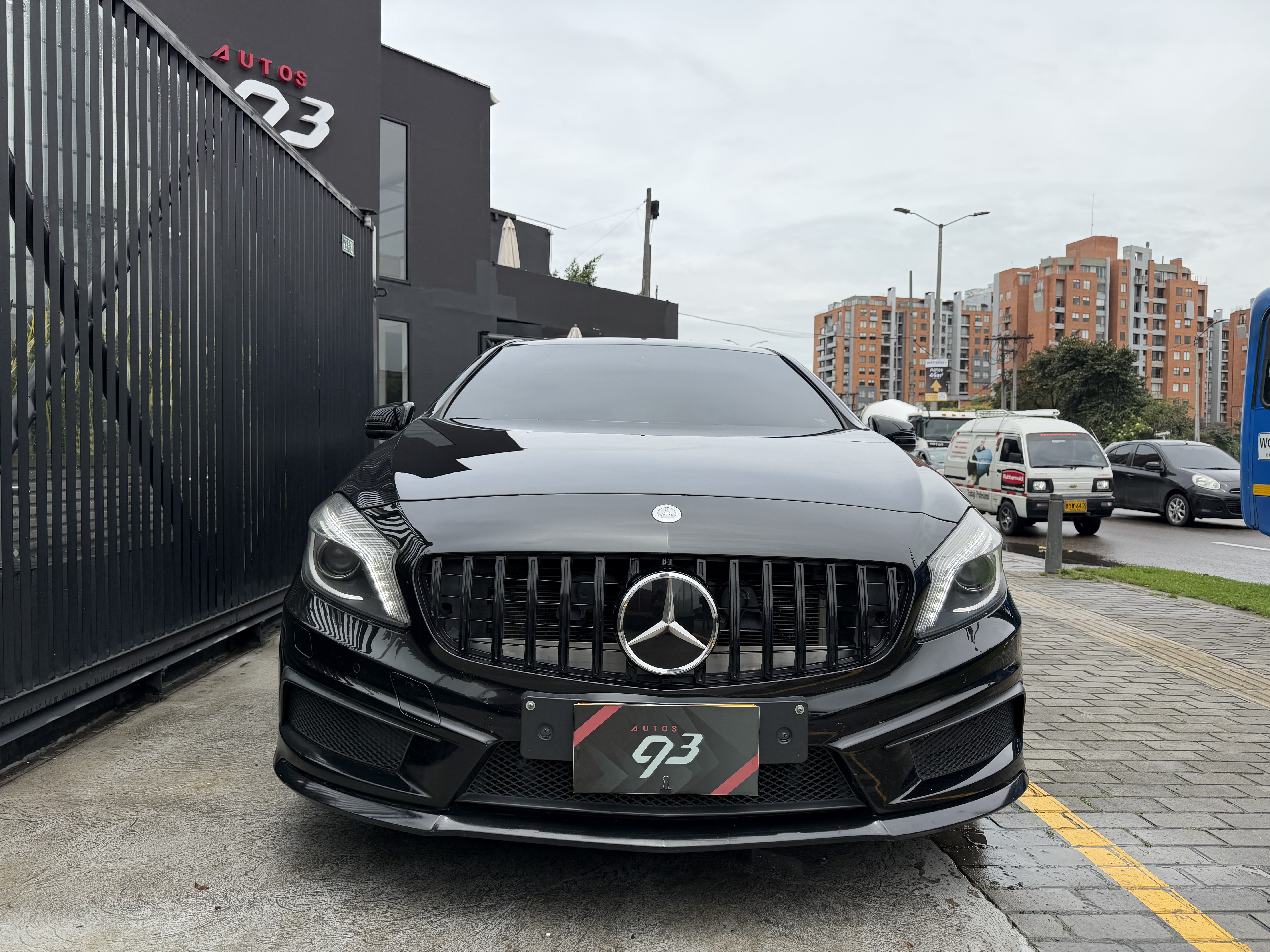 MERCEDES-BENZ A45 AMG 2016