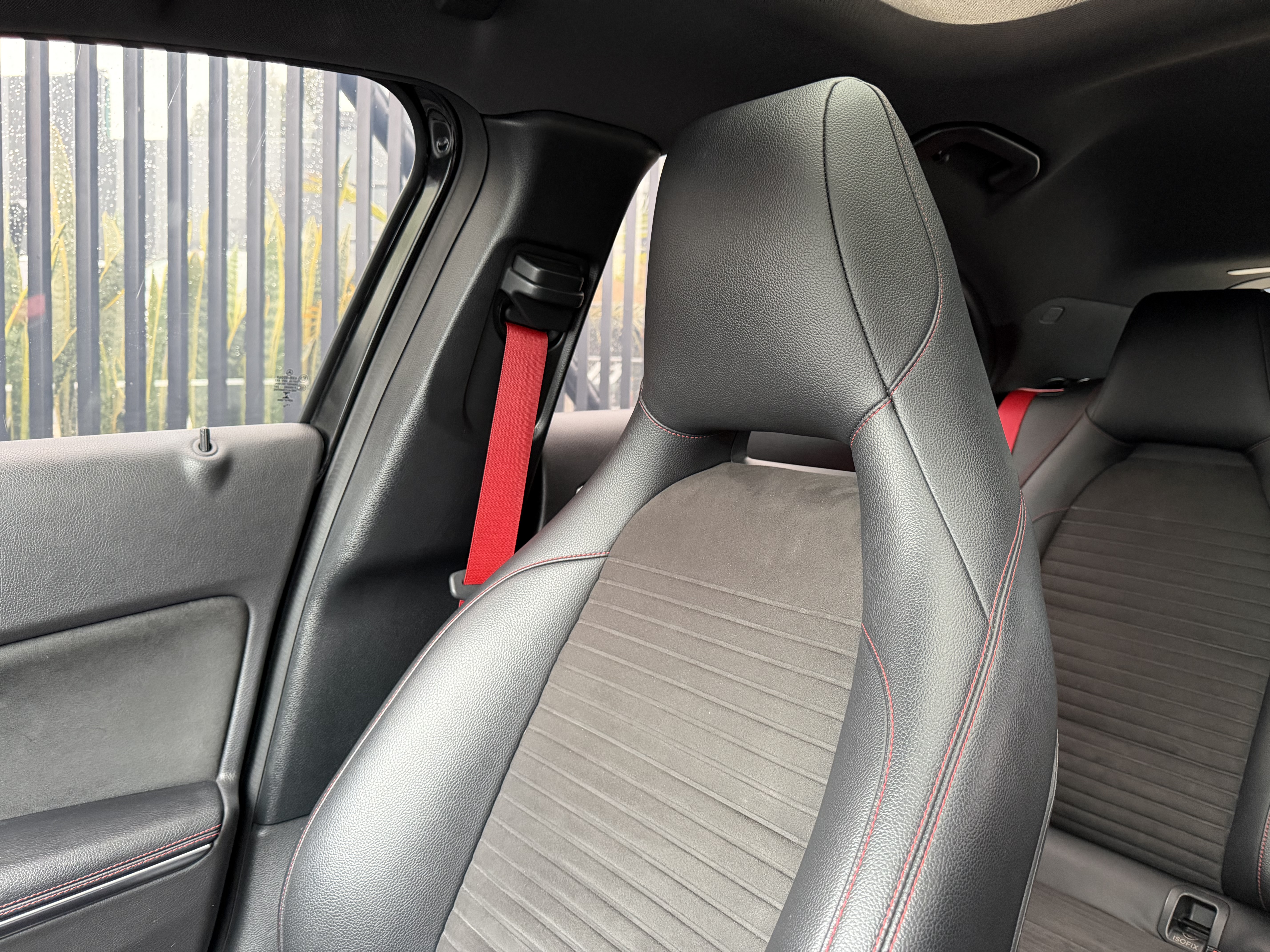 MERCEDES-BENZ A45 AMG 2016