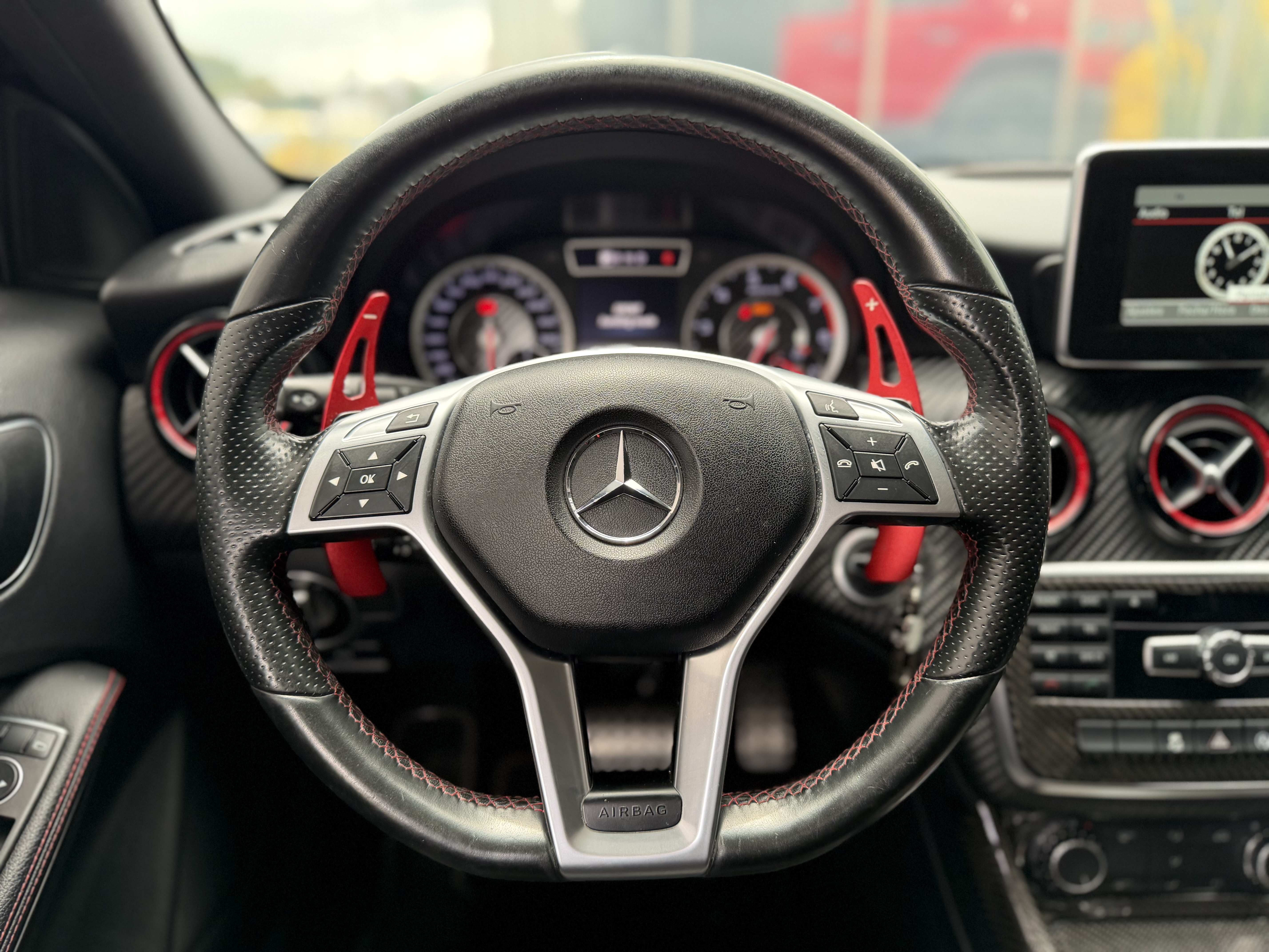 MERCEDES-BENZ A45 AMG 2016