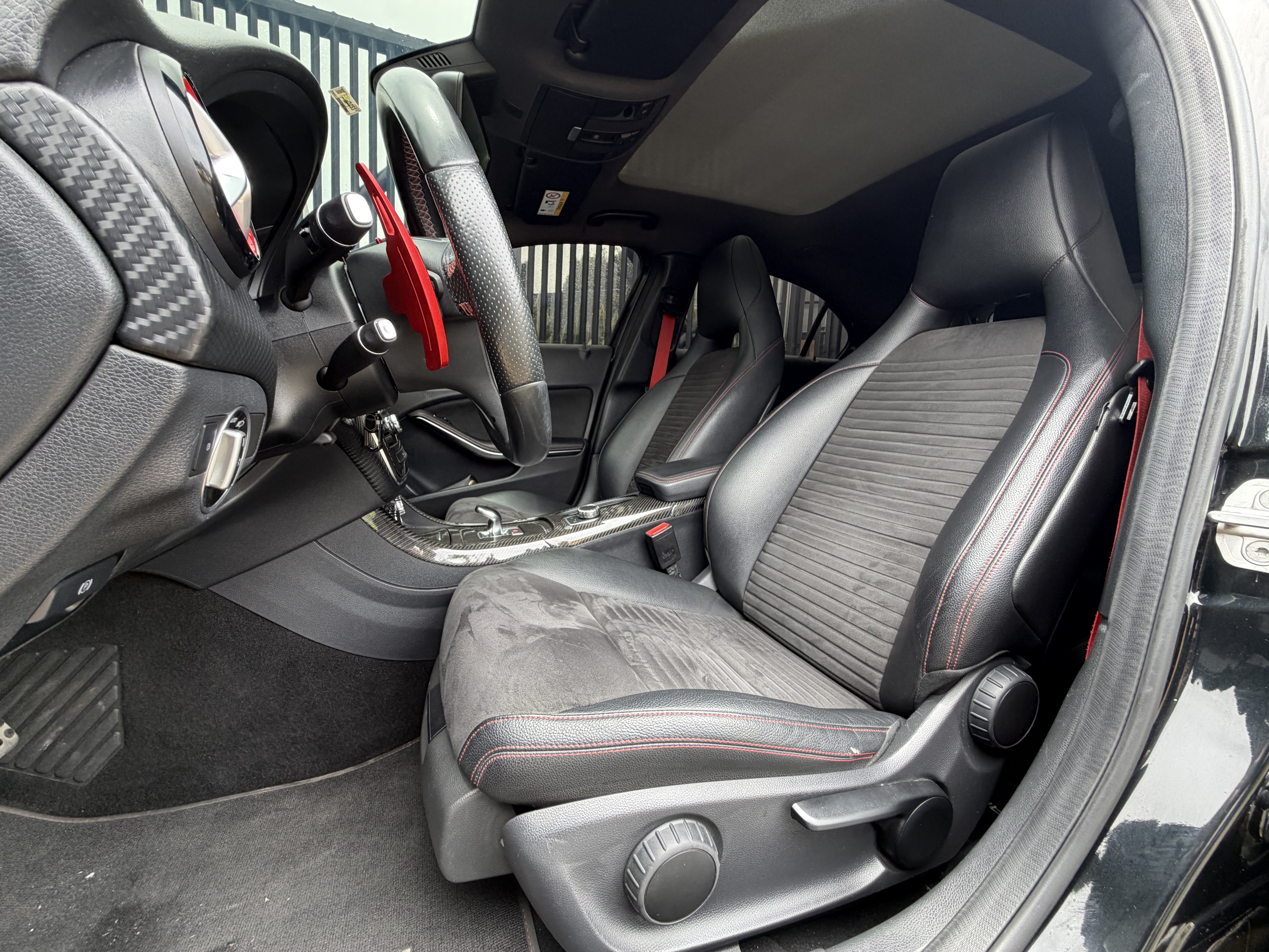 MERCEDES-BENZ A45 AMG 2016
