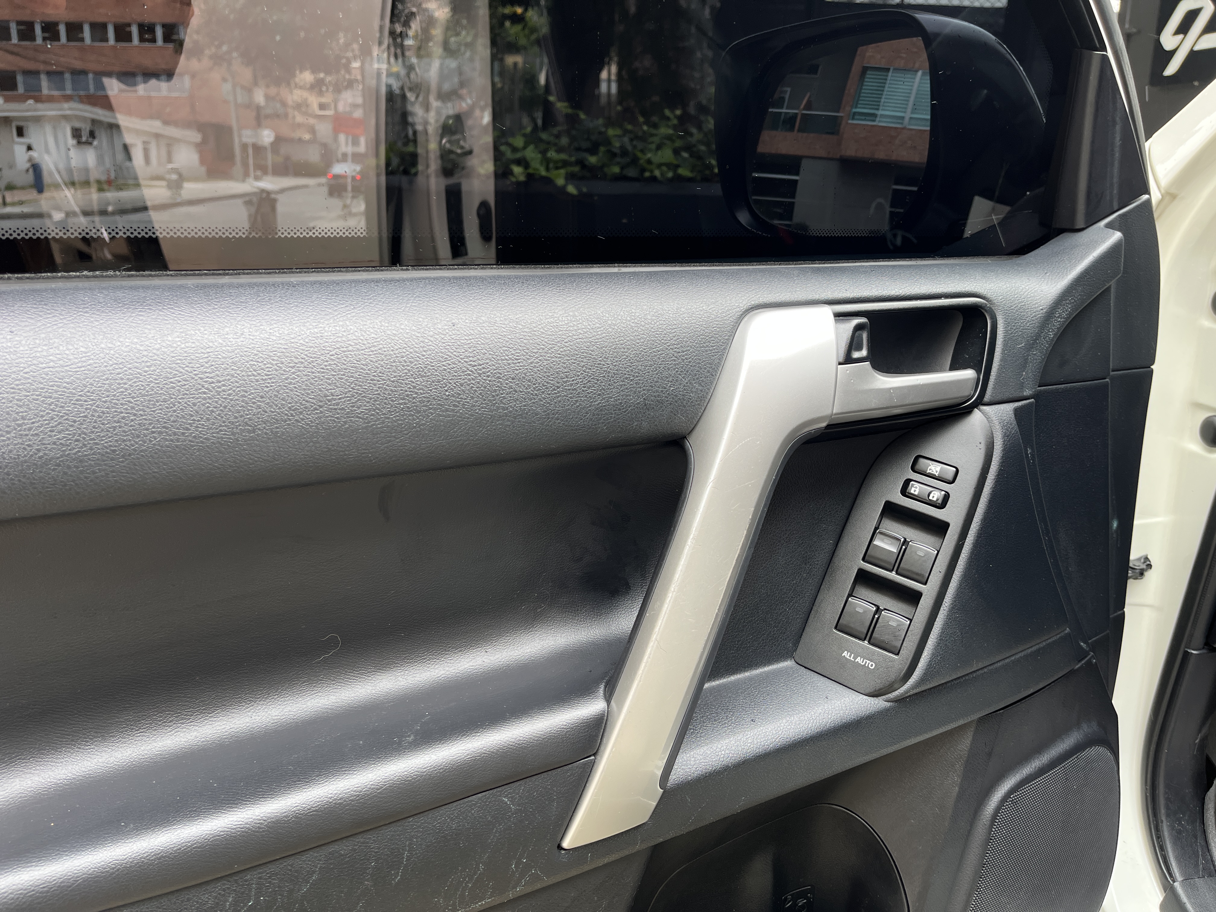 TOYOTA PRADO 2020