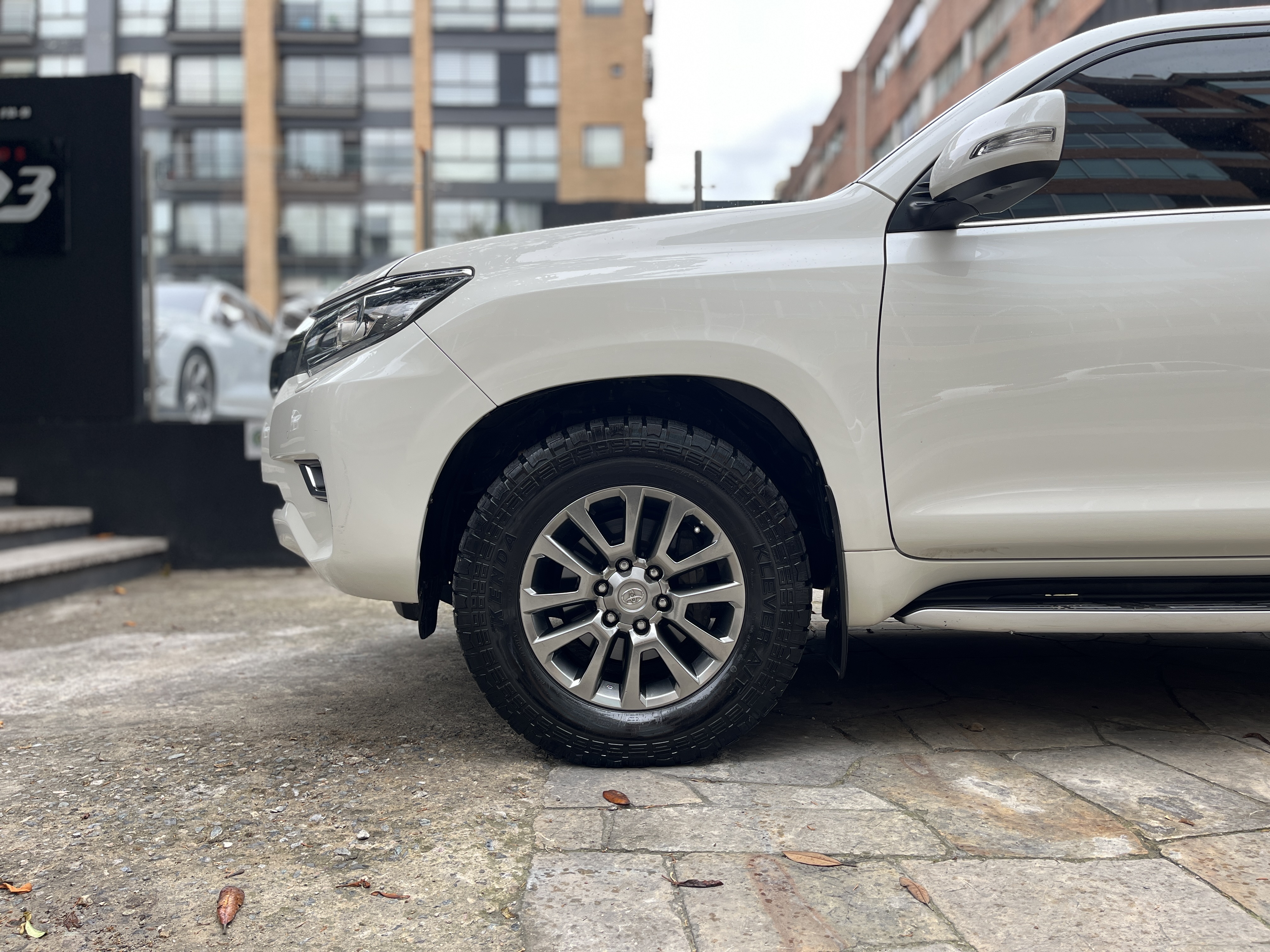 TOYOTA PRADO 2020