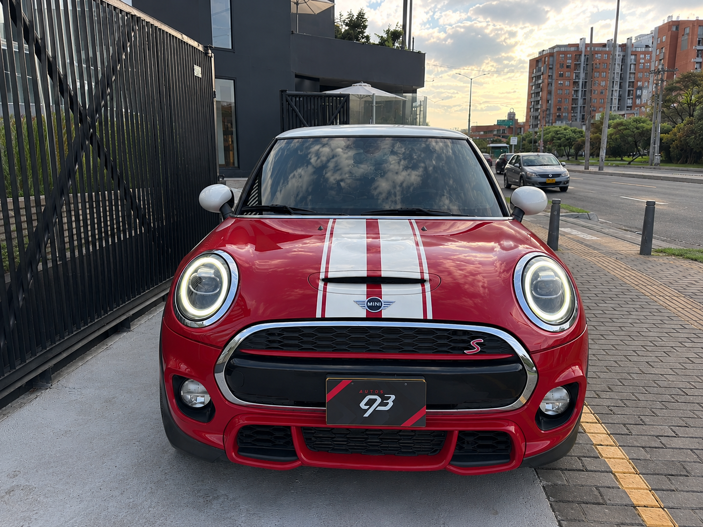 MINI COOPER S JOHN COOPER WORKS PACKAGE 2019