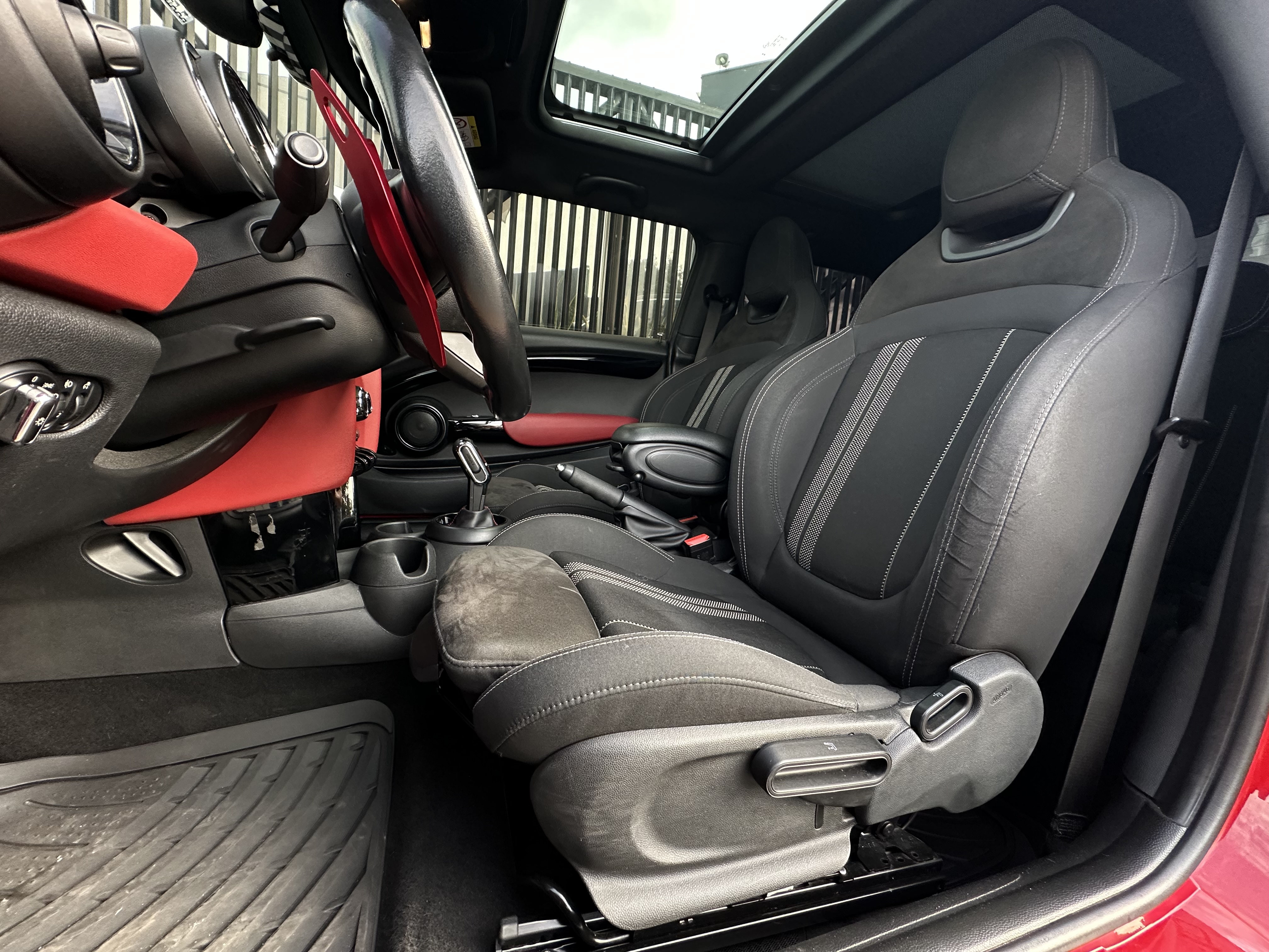 MINI COOPER S JOHN COOPER WORKS PACKAGE 2019