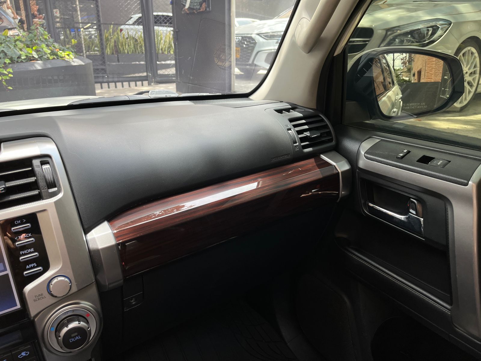 TOYOTA 4 RUNNER 2020