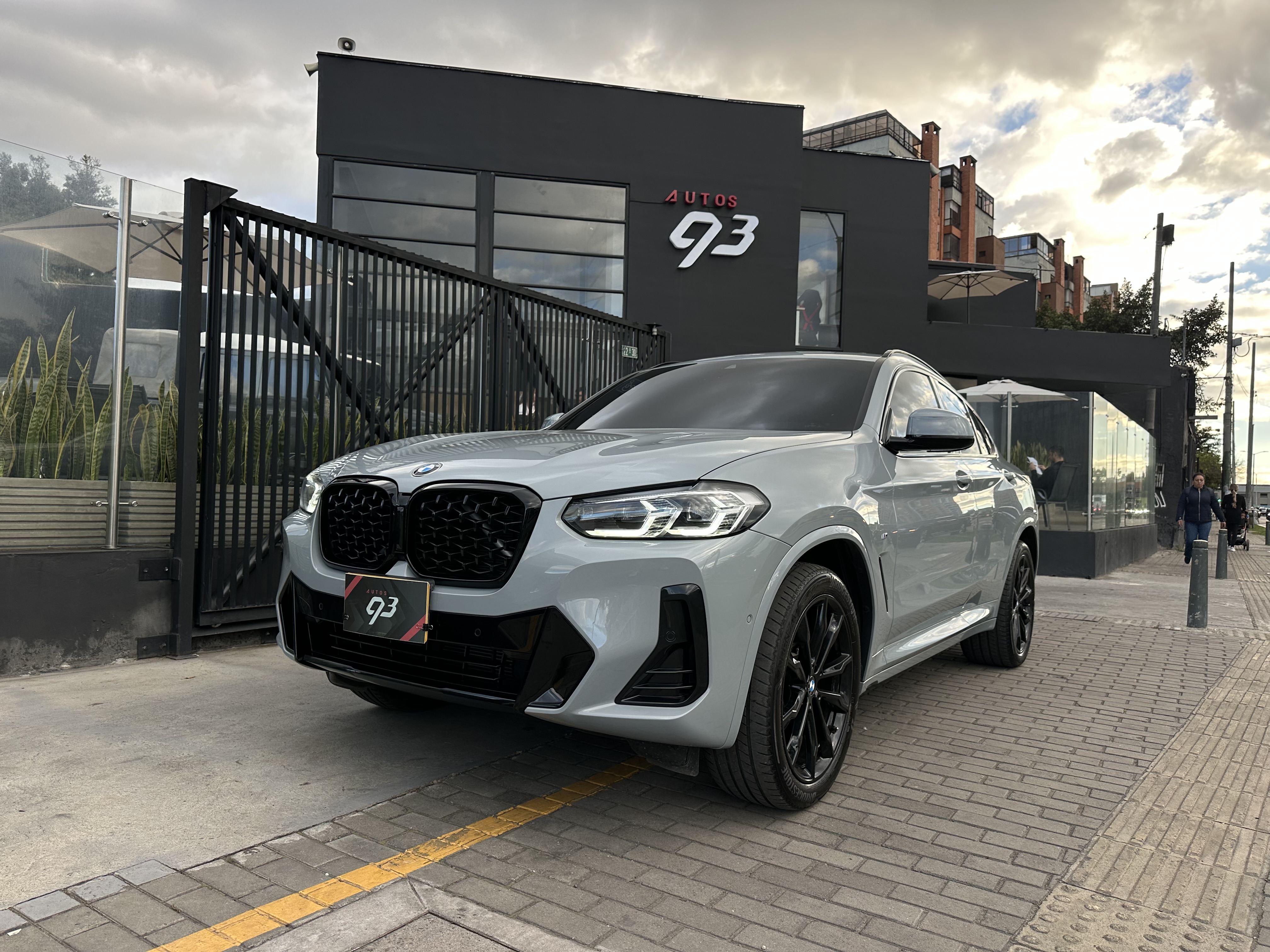 BMW X4 XDRIVE30I 2024
