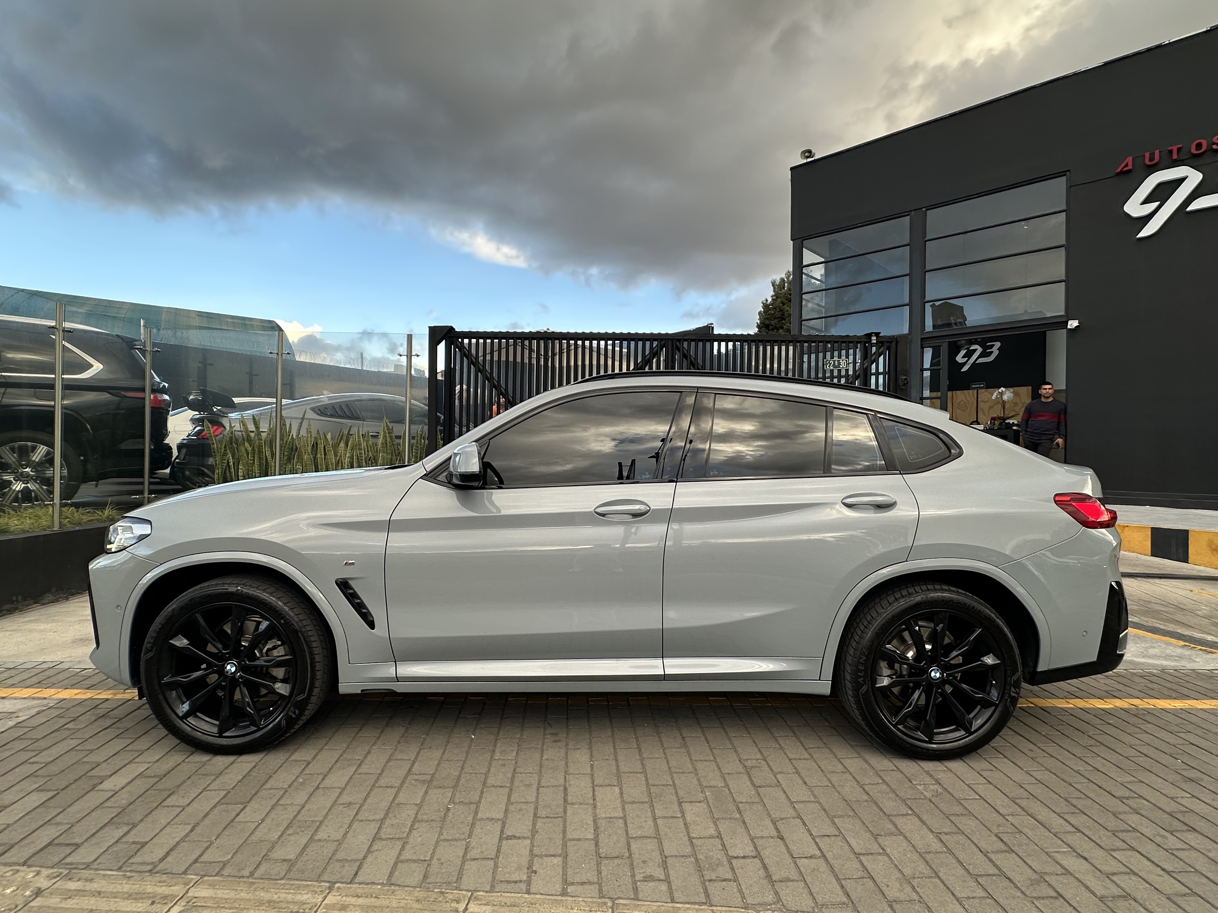 BMW X4 XDRIVE30I 2024