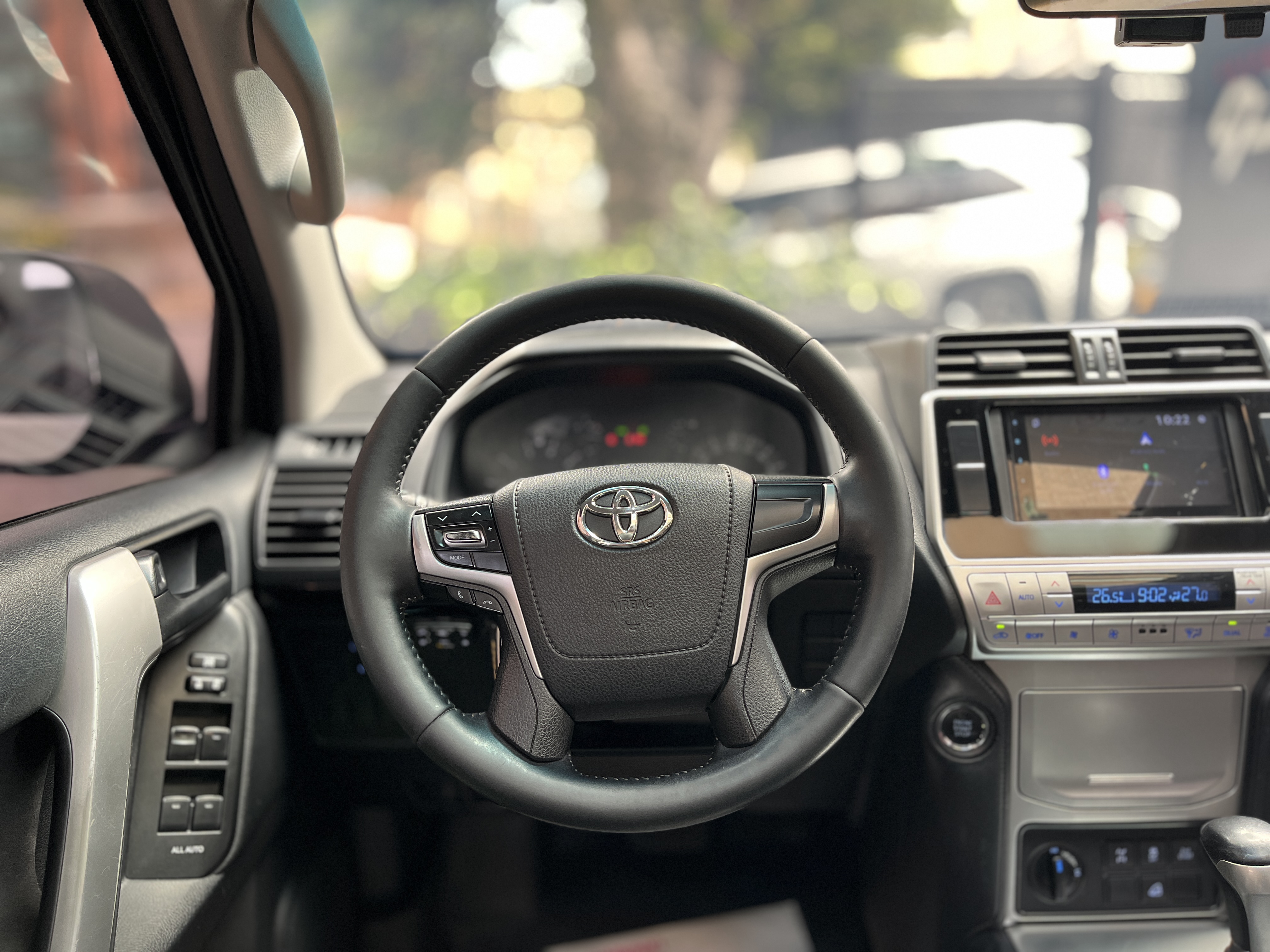 TOYOTA PRADO 2018