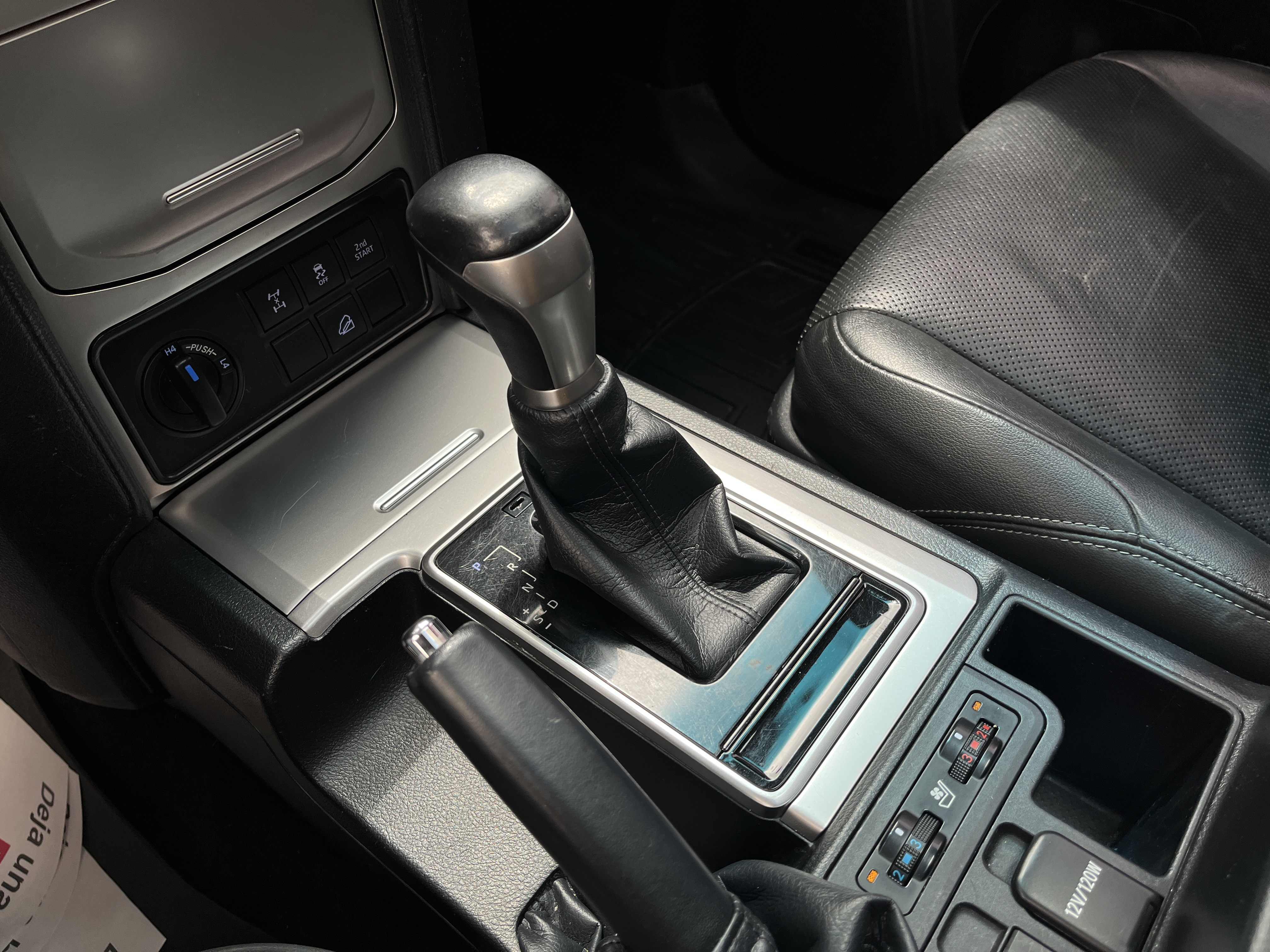 TOYOTA PRADO 2018