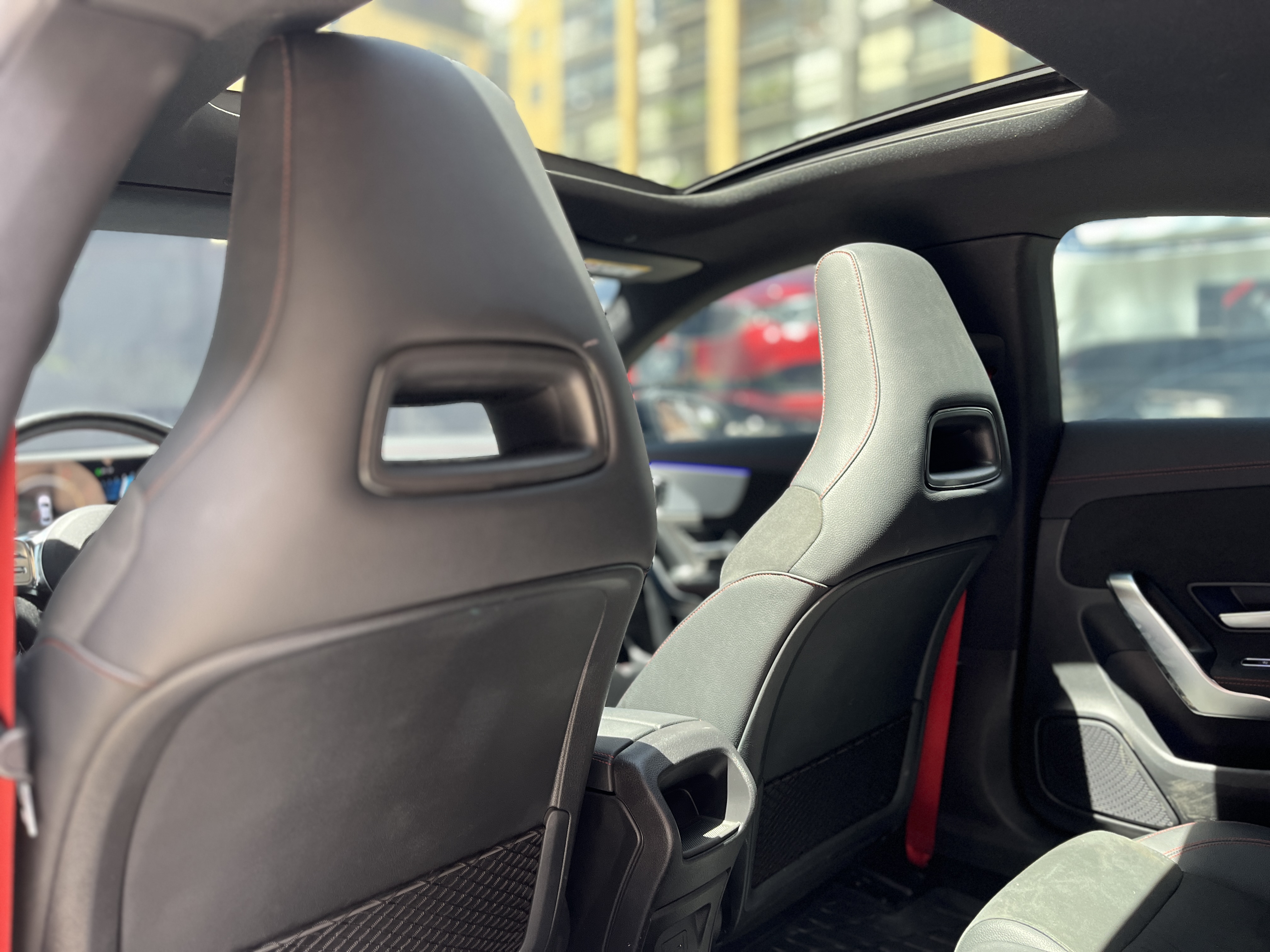 MERCEDES-BENZ CLA35 AMG 2022